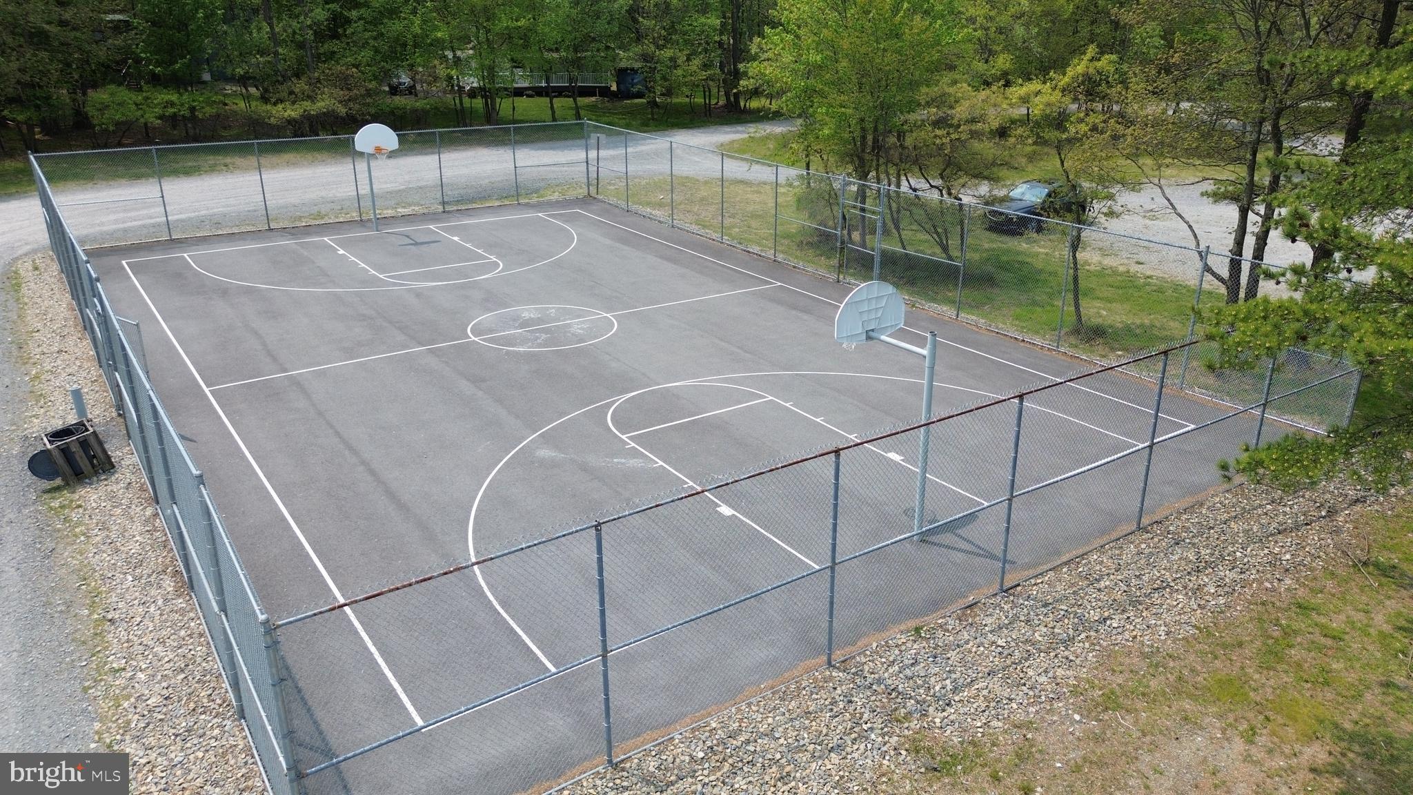 TOWAMENSING TRAILS - Residential
