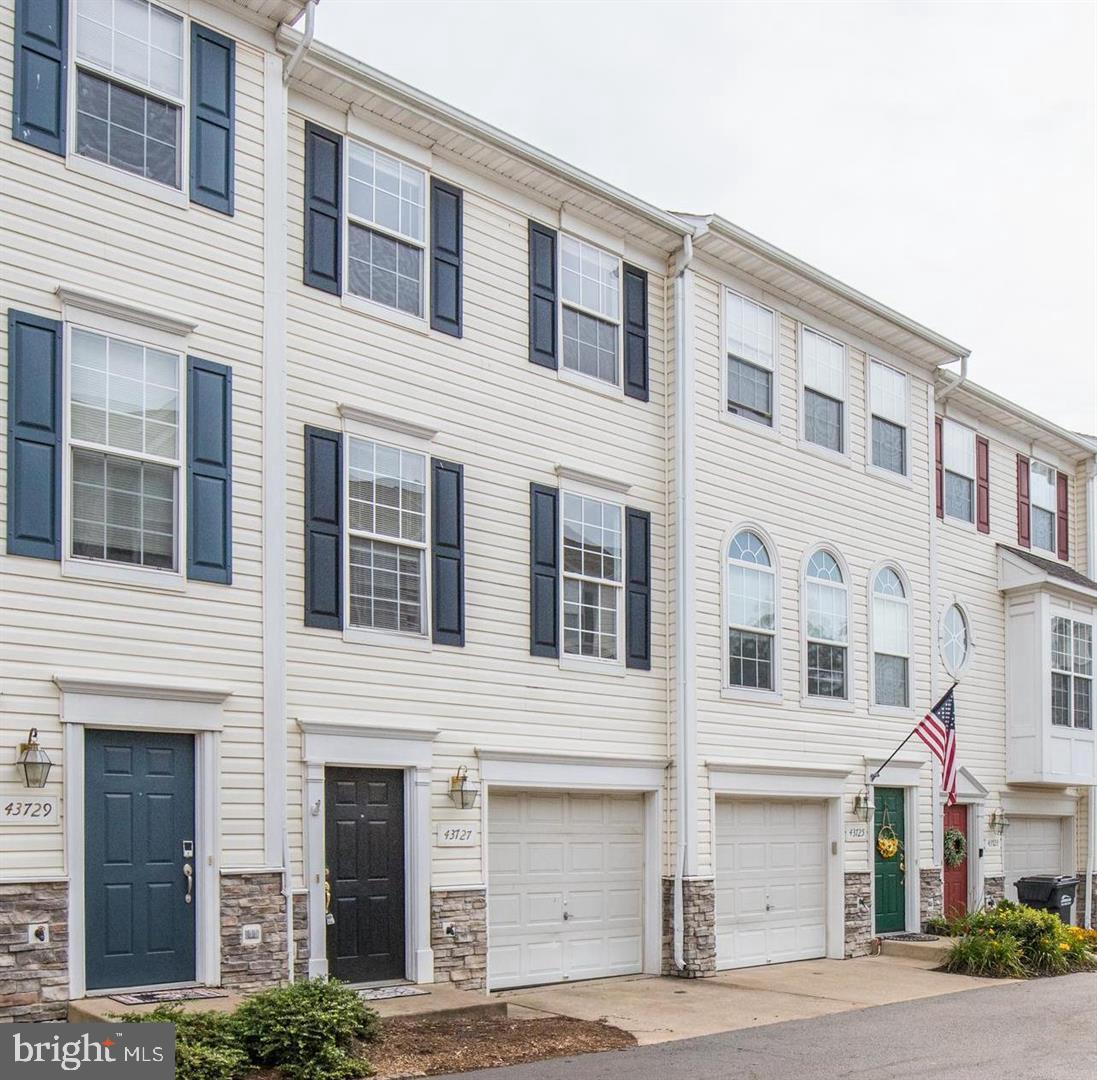 HEARTHSIDE AT FLYNNS CROSSING - Residential Lease