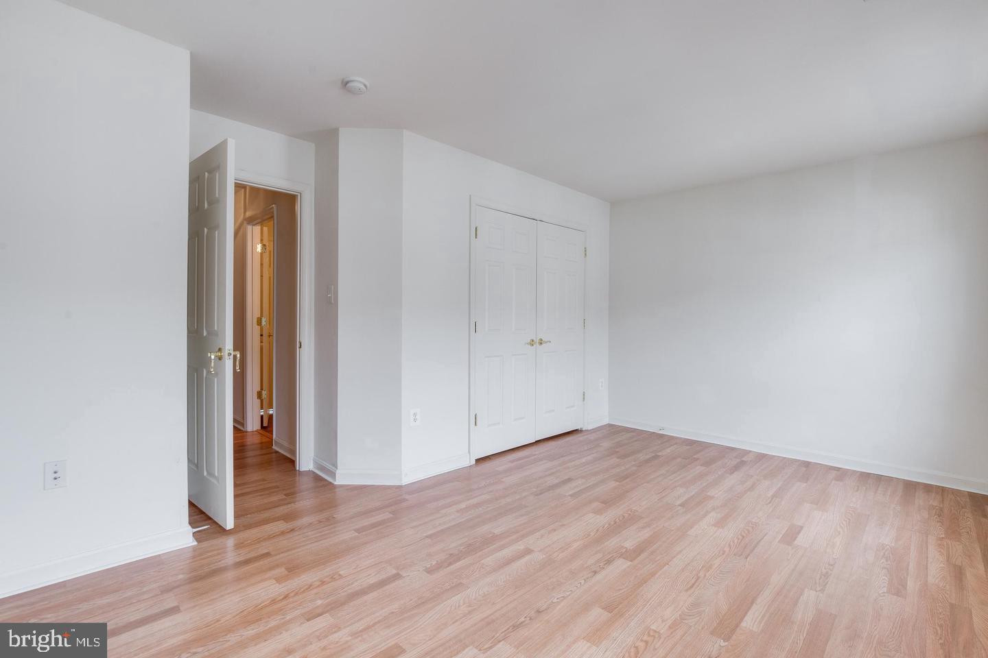 HEARTHSIDE AT FLYNNS CROSSING - Residential Lease