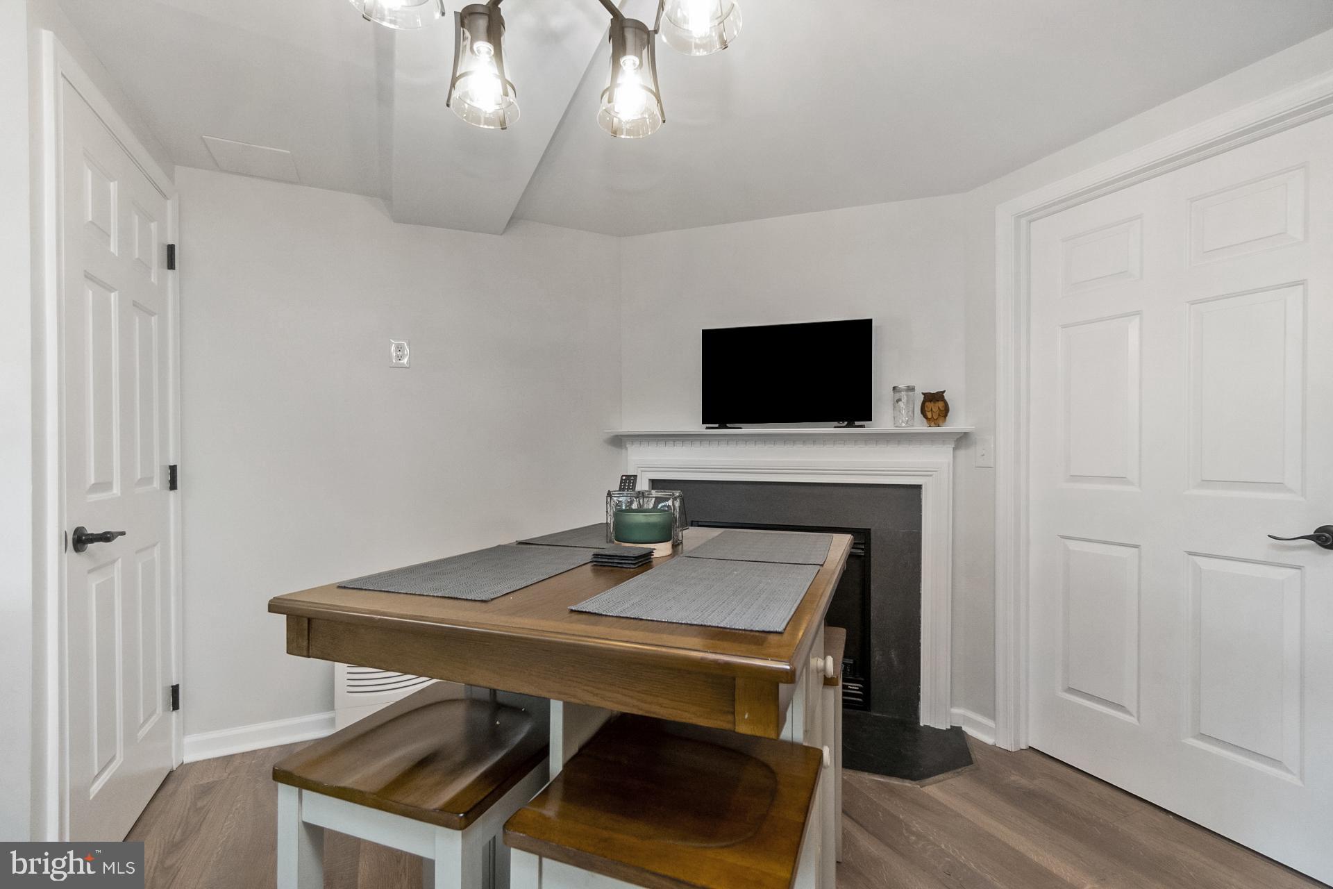 CROMBY - Residential