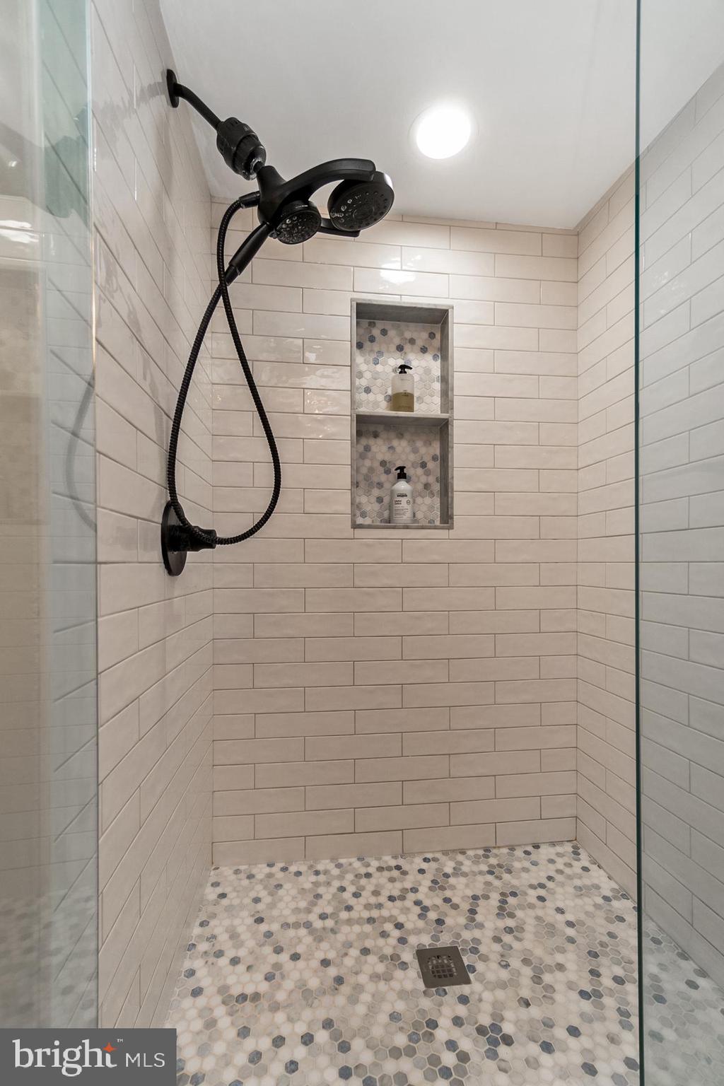CROMBY - Residential