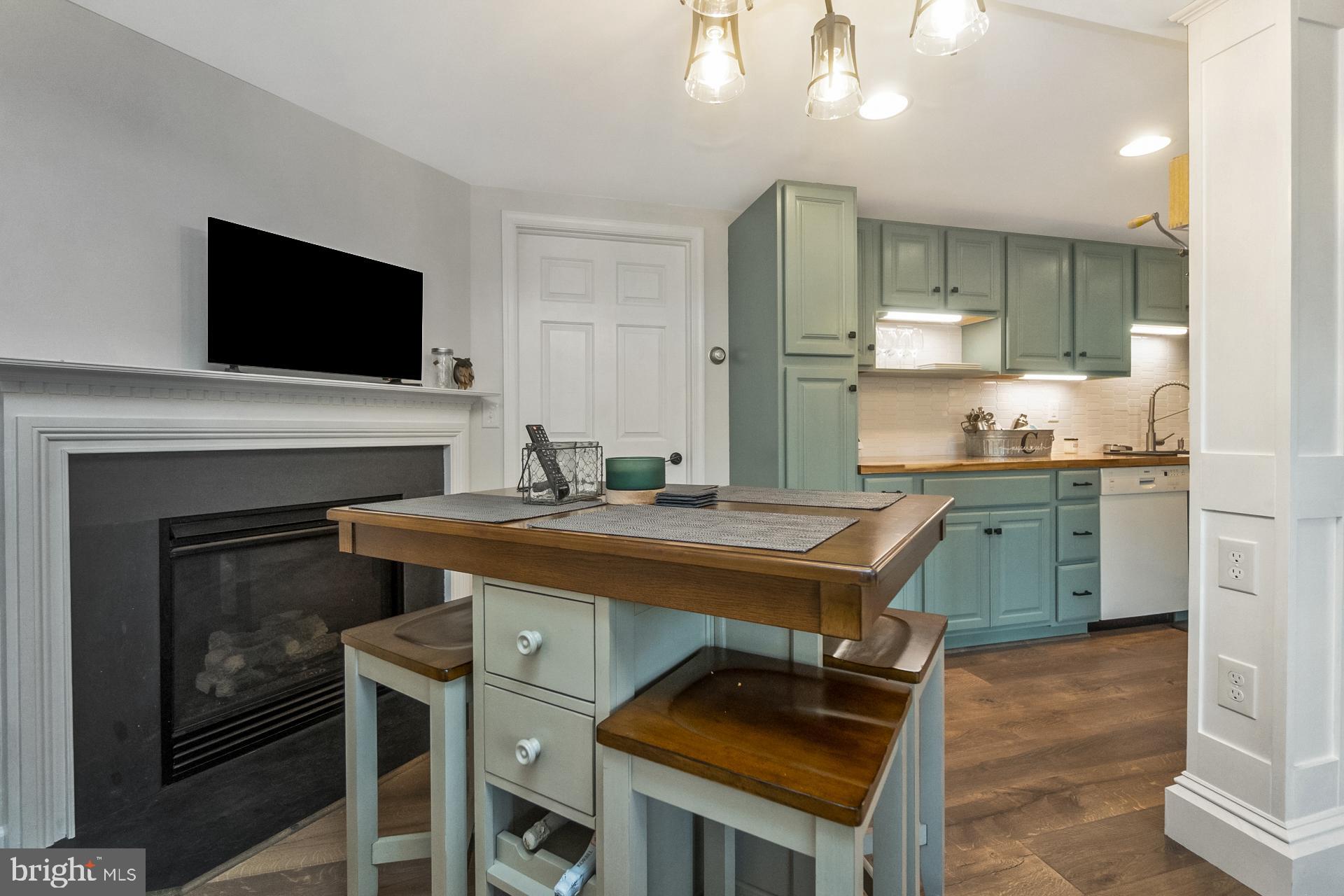 CROMBY - Residential