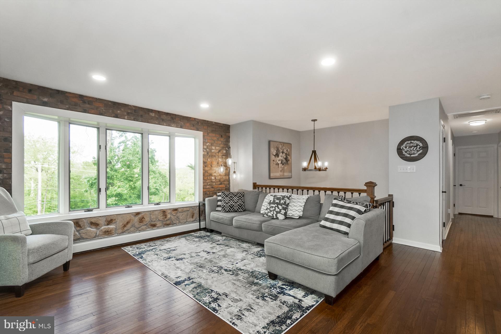 CROMBY - Residential