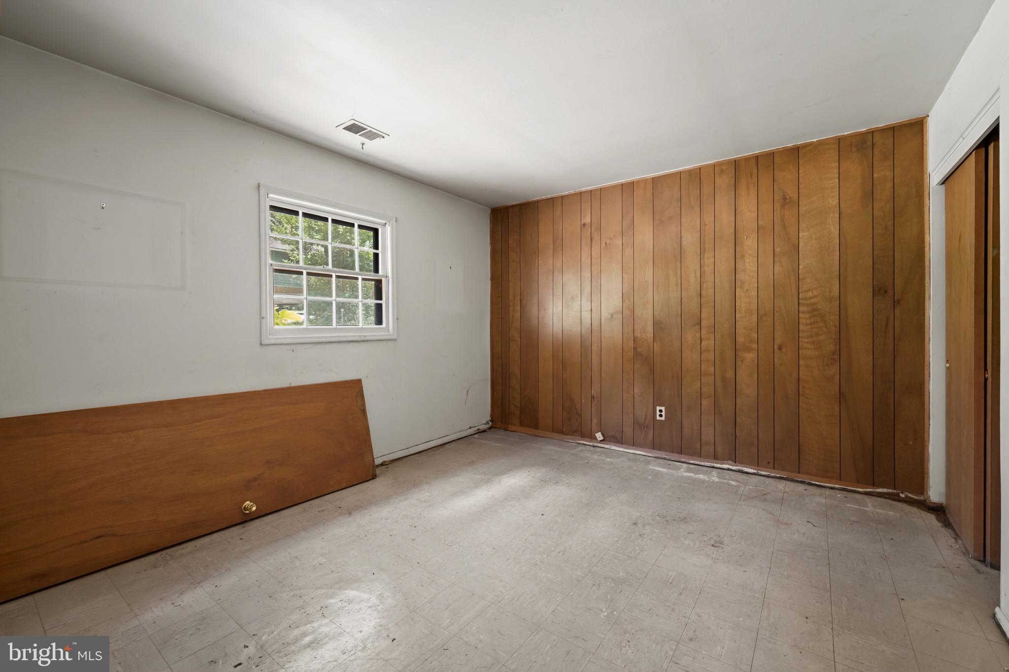 HOLLYWOOD PARK - Residential
