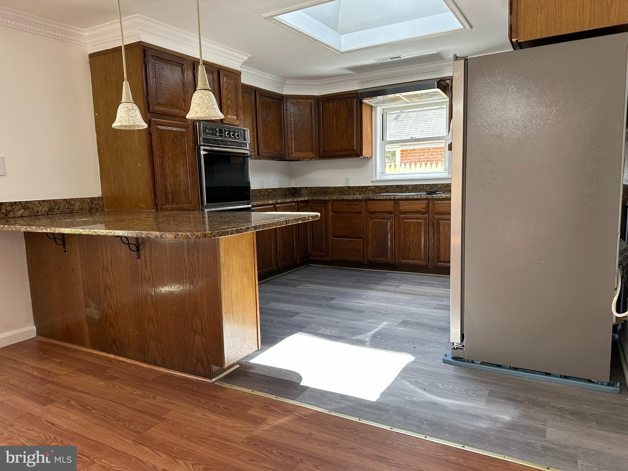 GLENMONT HILLS - Residential