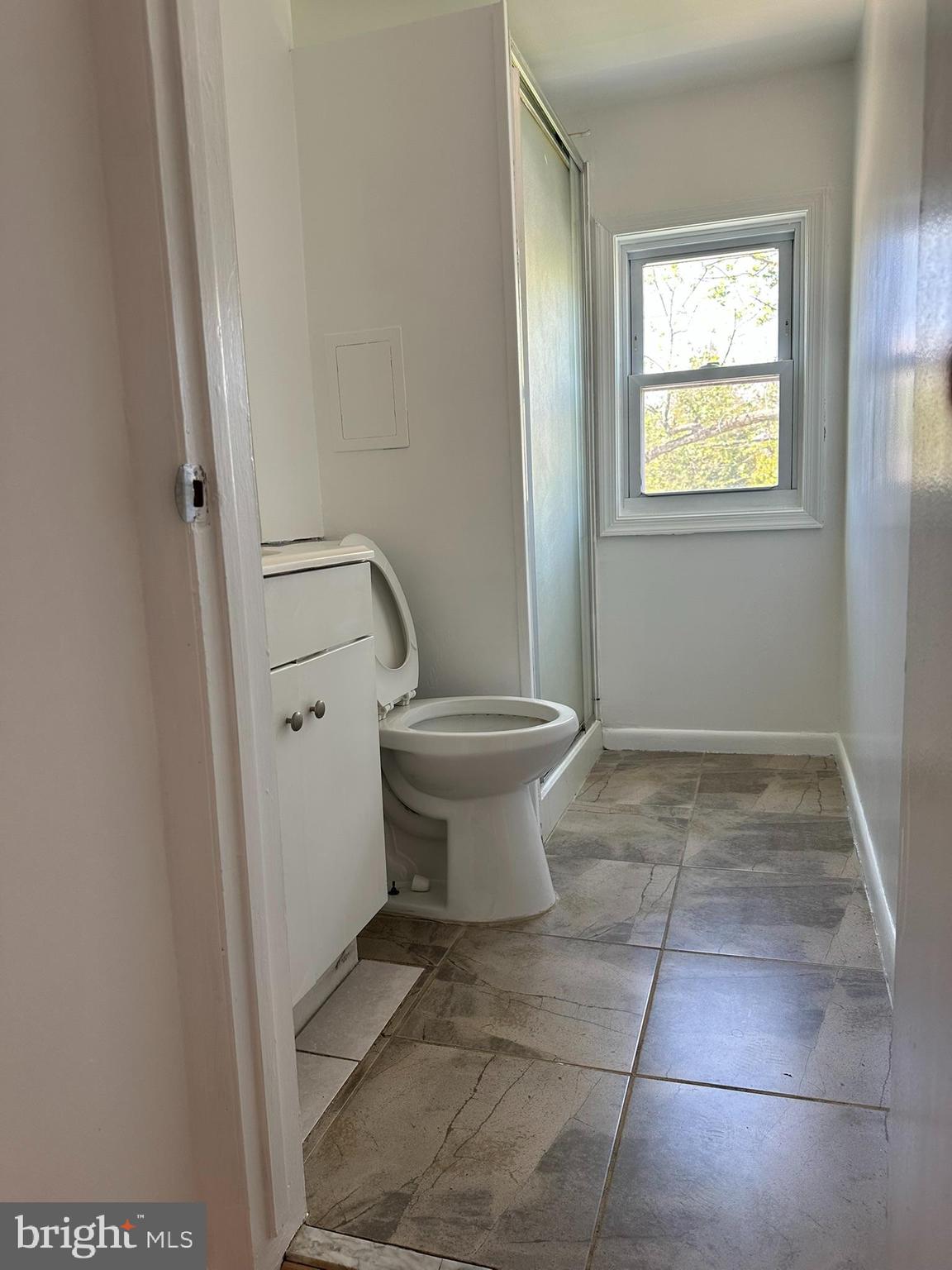 GLENMONT HILLS - Residential