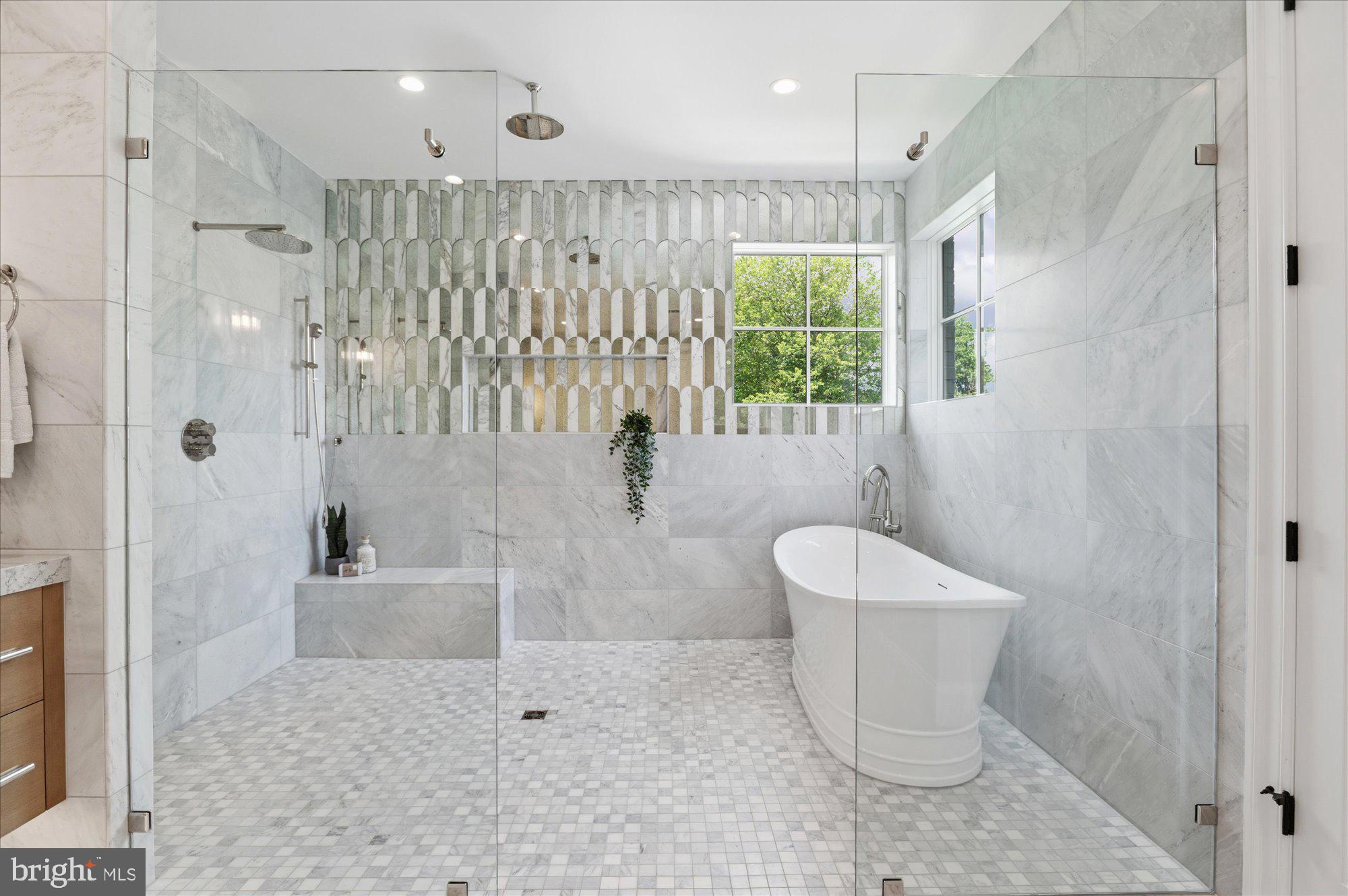 WOODSIDE ESTATES - Residential