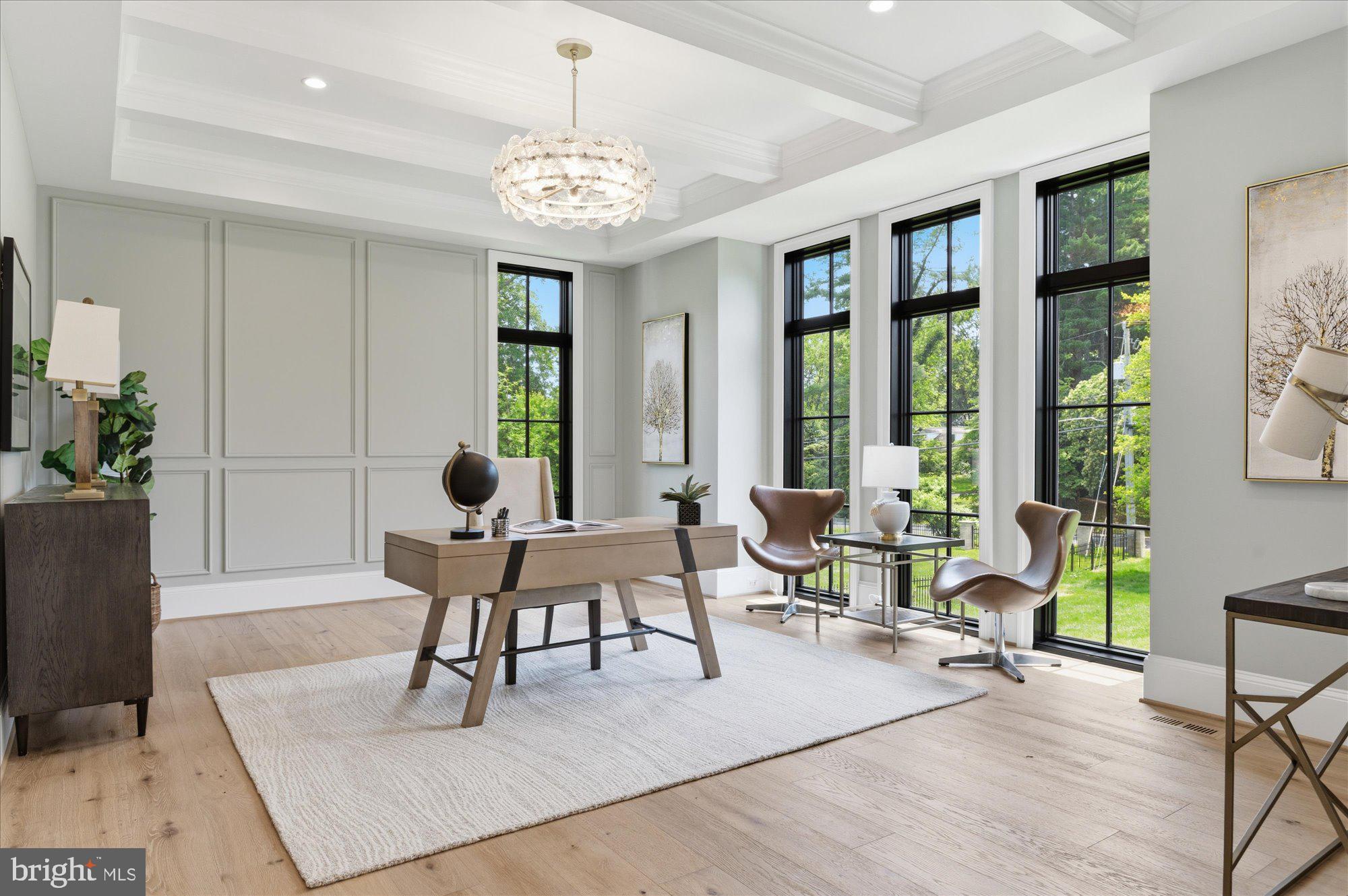 WOODSIDE ESTATES - Residential