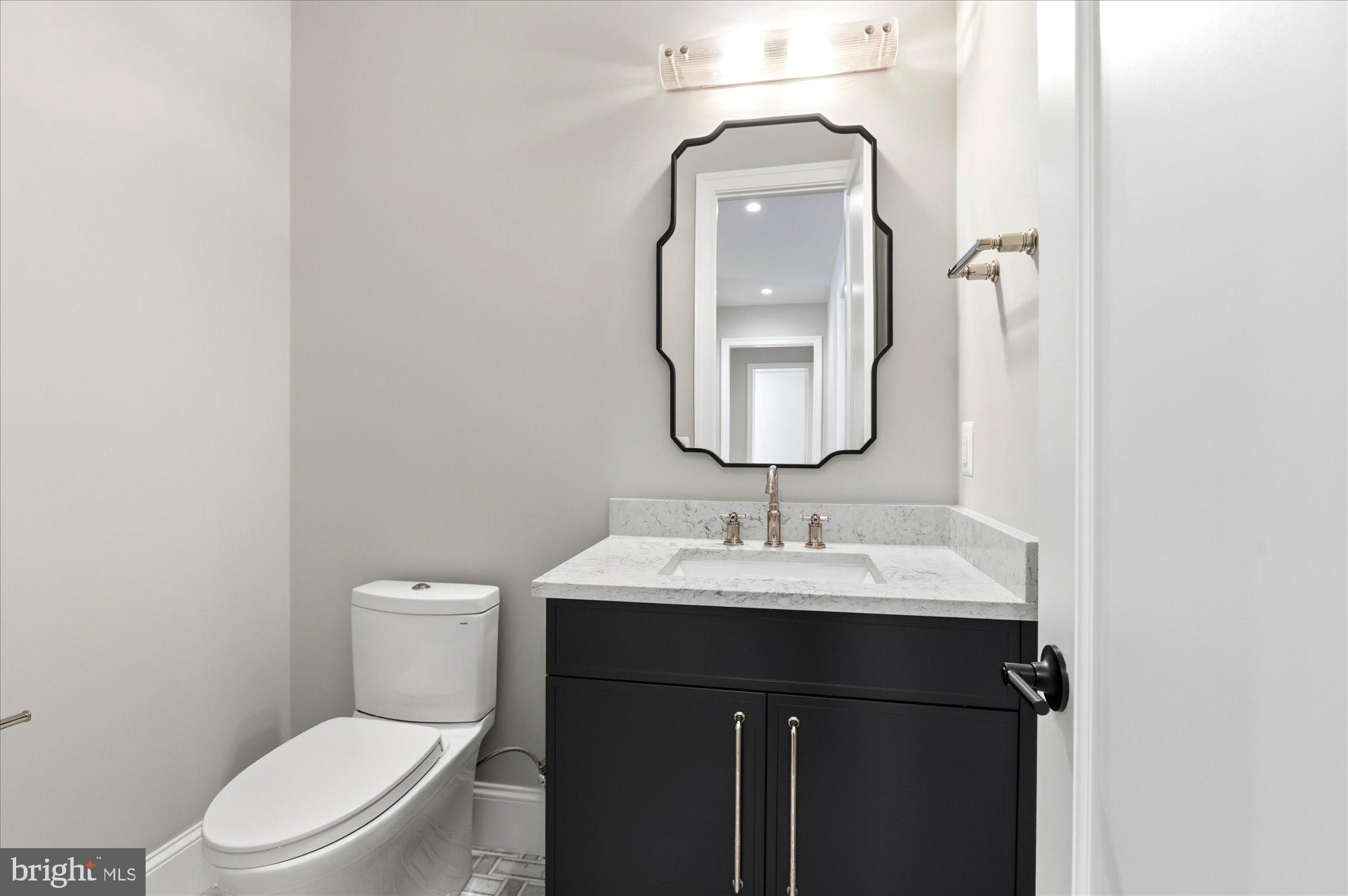 WOODSIDE ESTATES - Residential