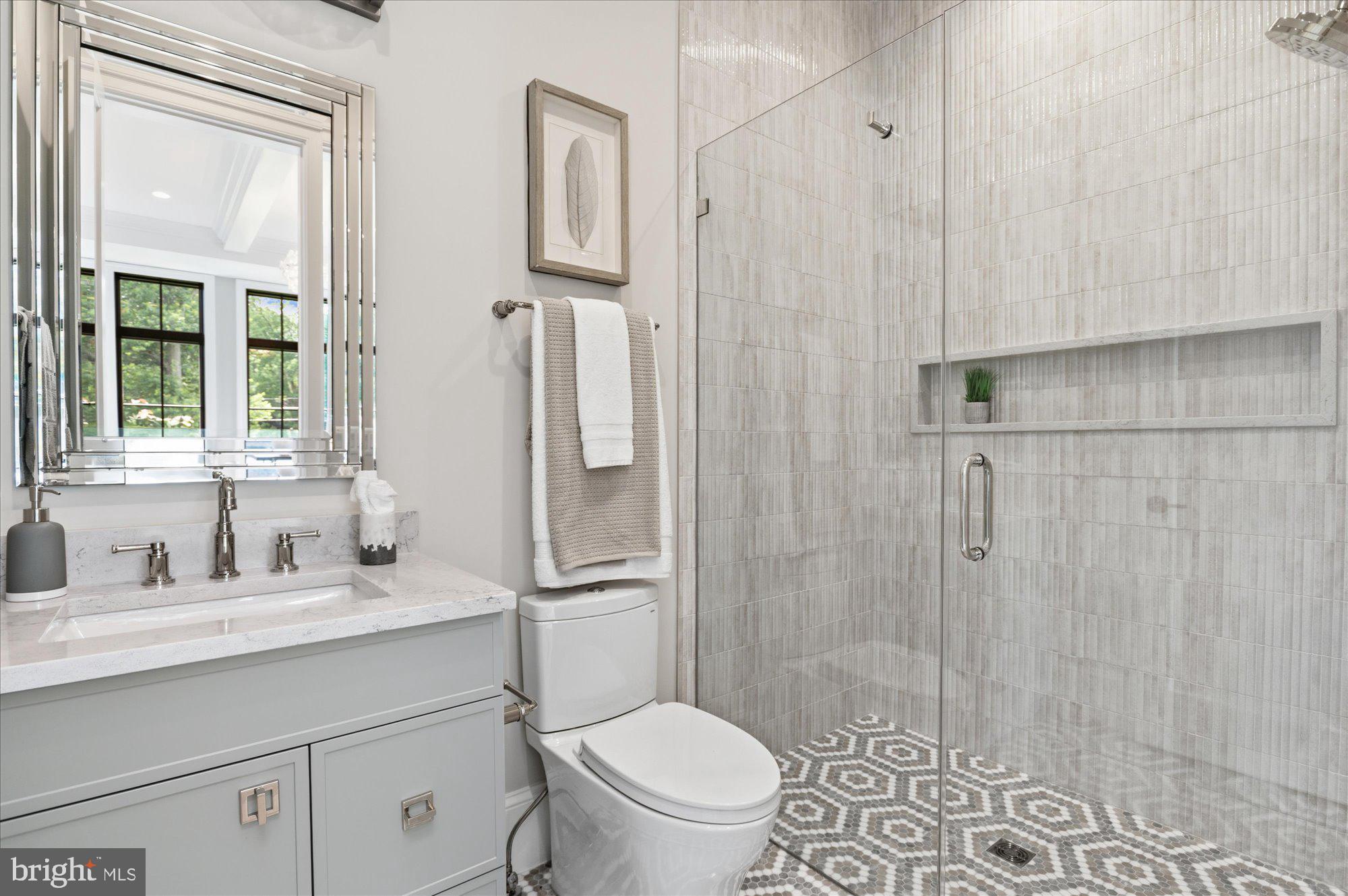 WOODSIDE ESTATES - Residential