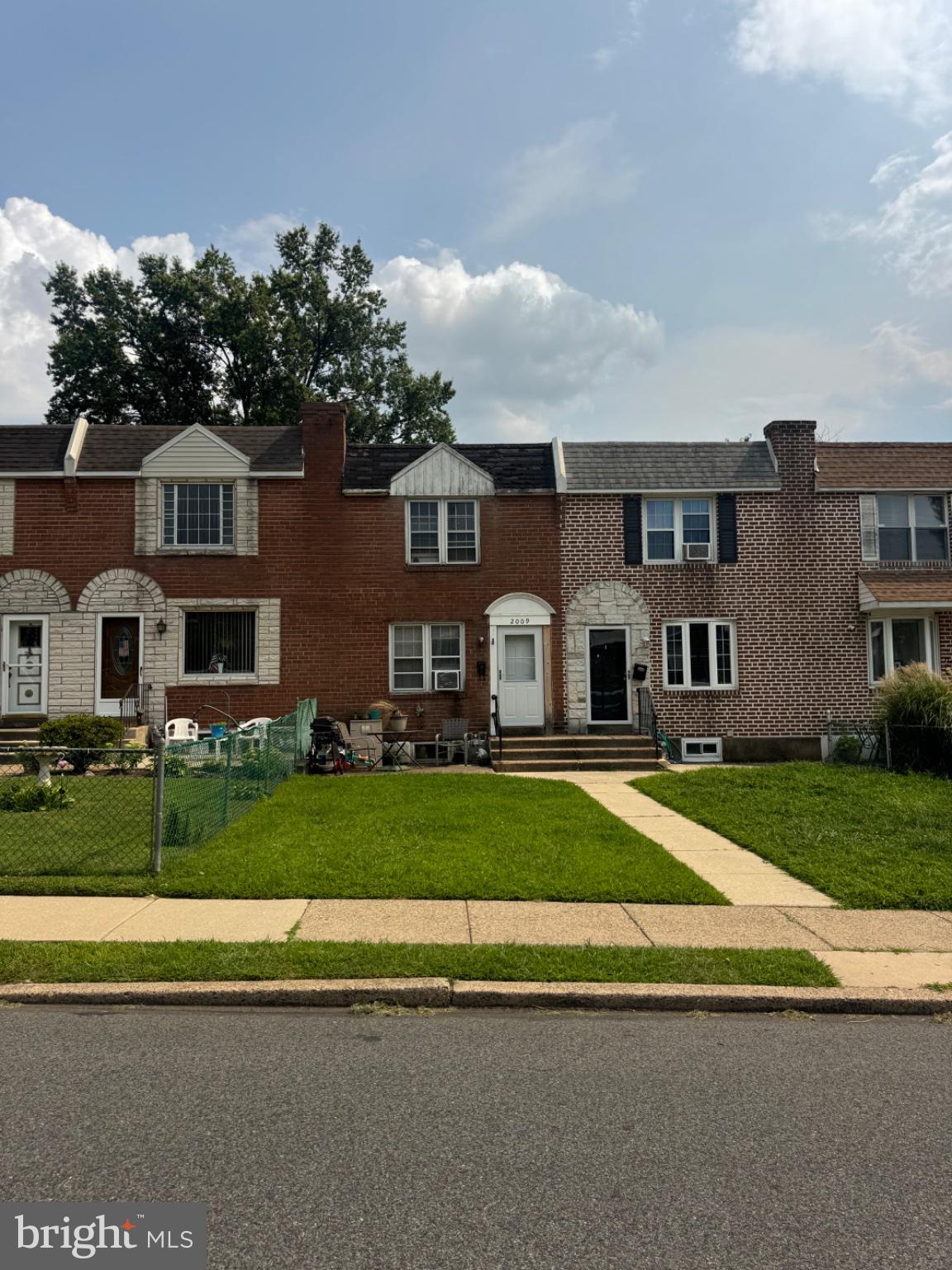 Discover a prime investment opportunity in the charming Folcroft neighborhood! This classic 3-bedroom, 1-bathroom AirLite townhouse, built in 1900, offers a solid foundation for both seasoned investors and those looking to enter the rental market. With 1,152 sq. ft. of potential, this end-of-row property features a full basement, perfect for additional storage or future renovations. The brick exterior exudes timeless appeal, while the compact lot size of 0.03 acres ensures low maintenance. On-street parking adds convenience for tenants, enhancing rental desirability. The property's location in a vibrant community provides easy access to local amenities, making it attractive to a wide range of renters. With a little TLC, this home can yield significant returns, whether through long-term rentals or a quick flip. Don't miss the chance to invest in a property with character and potential in a growing market!