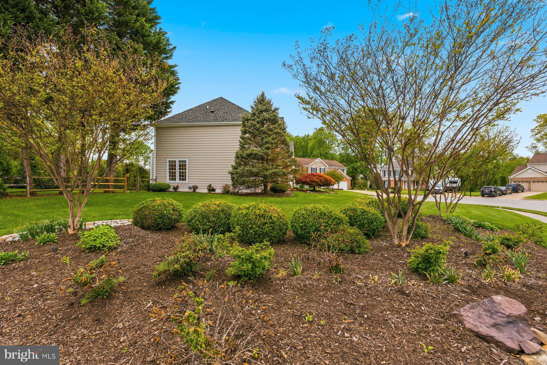 CUB HILL FARMS - Residential