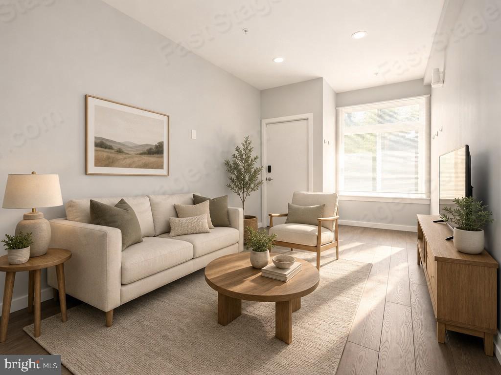 NORRIS SQUARE - Residential