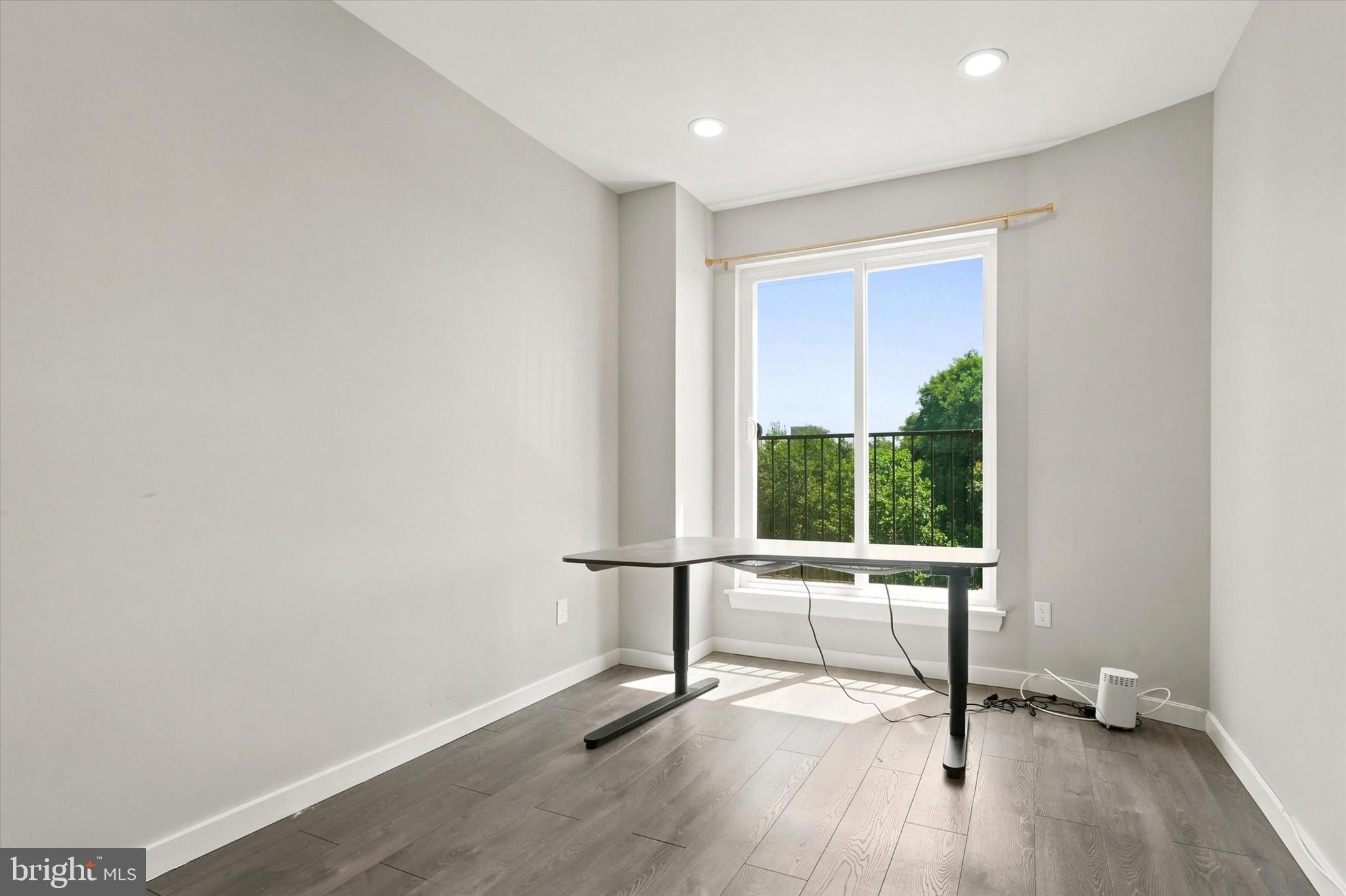 NORRIS SQUARE - Residential