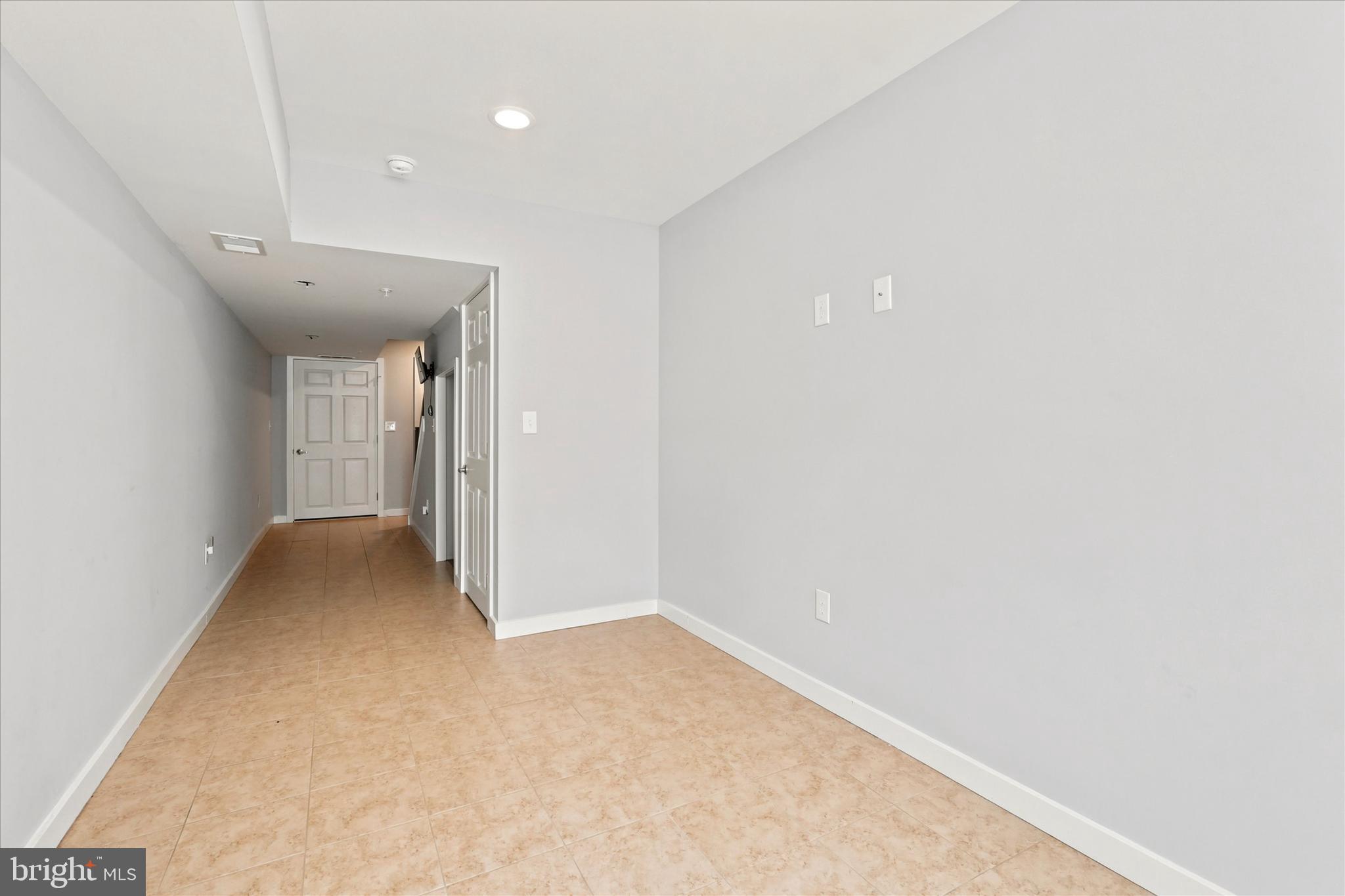 NORRIS SQUARE - Residential