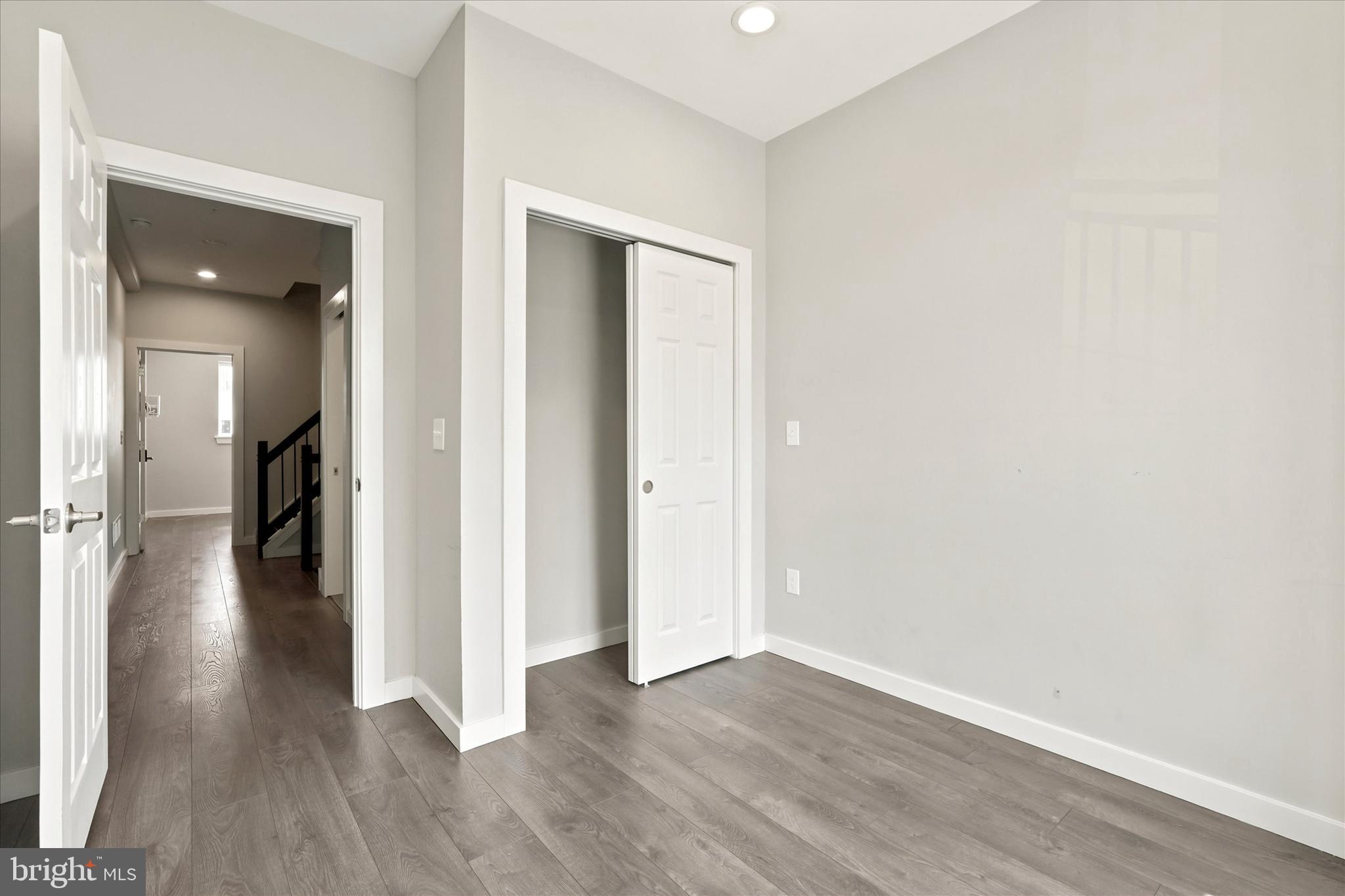 NORRIS SQUARE - Residential