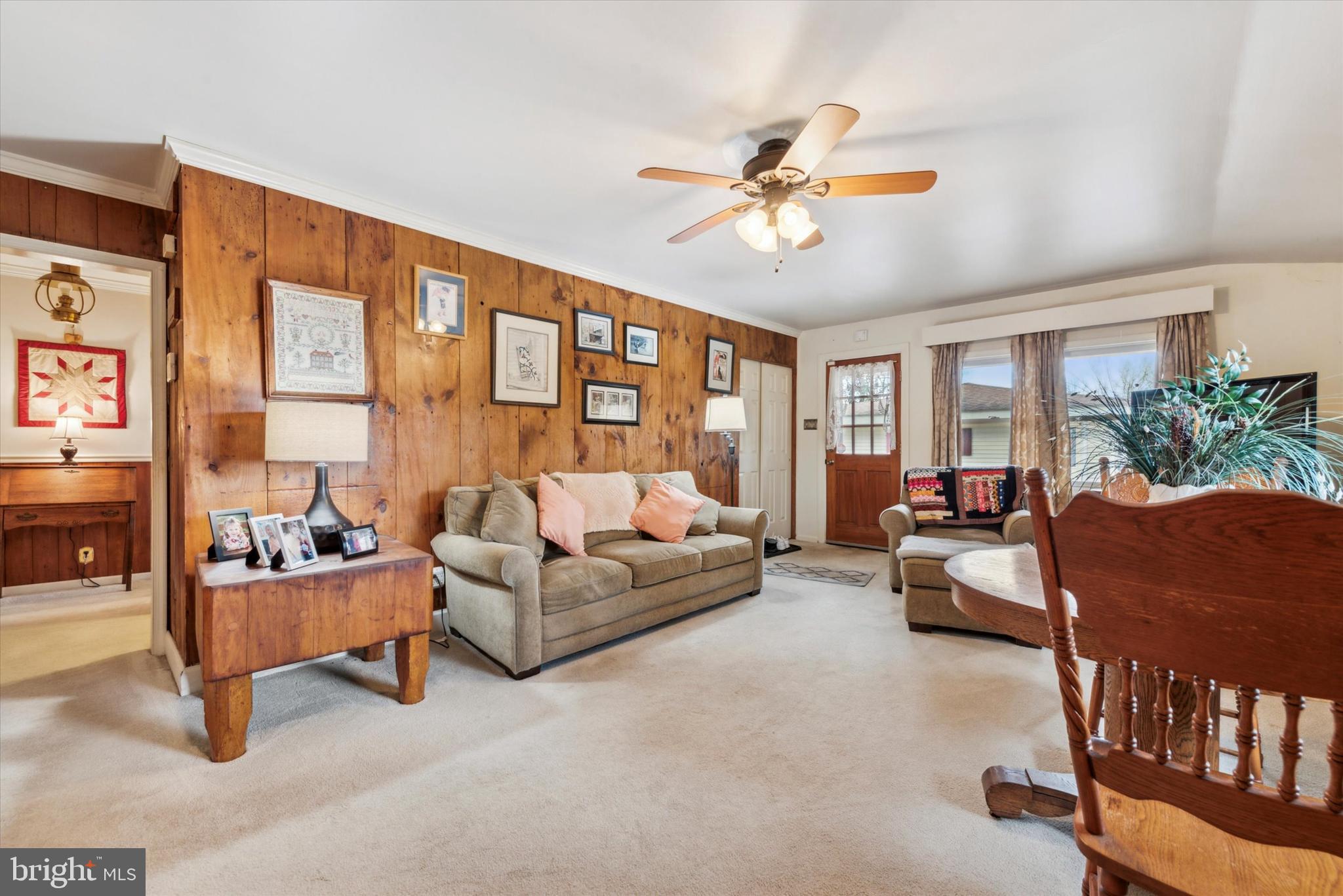 HOLIDAY FARMS - Residential