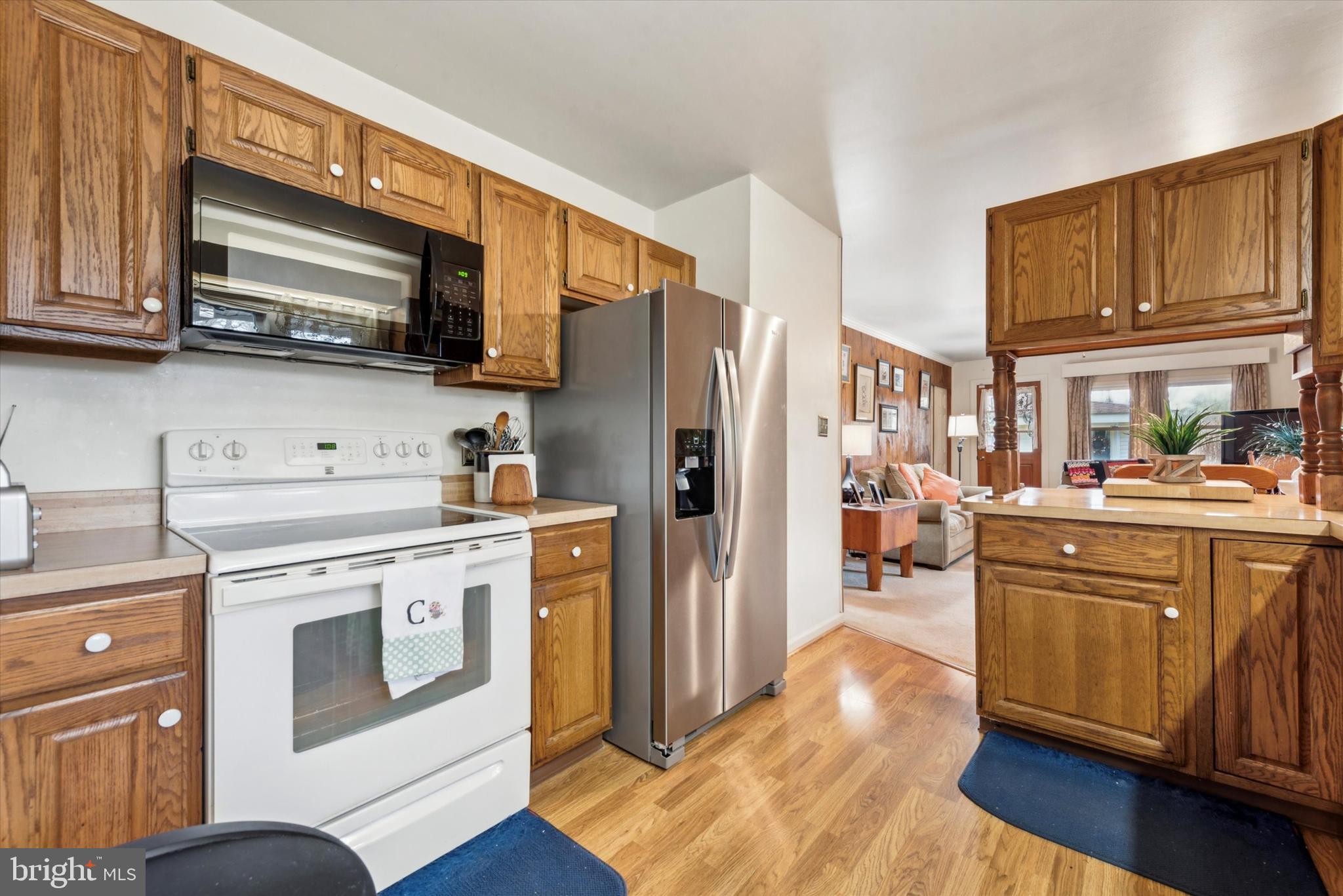 HOLIDAY FARMS - Residential