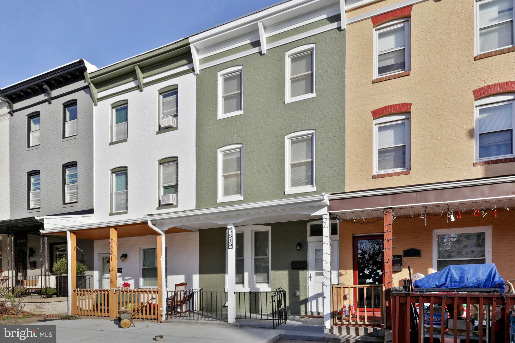 HAMPDEN HISTORIC DISTRICT - Residential Lease