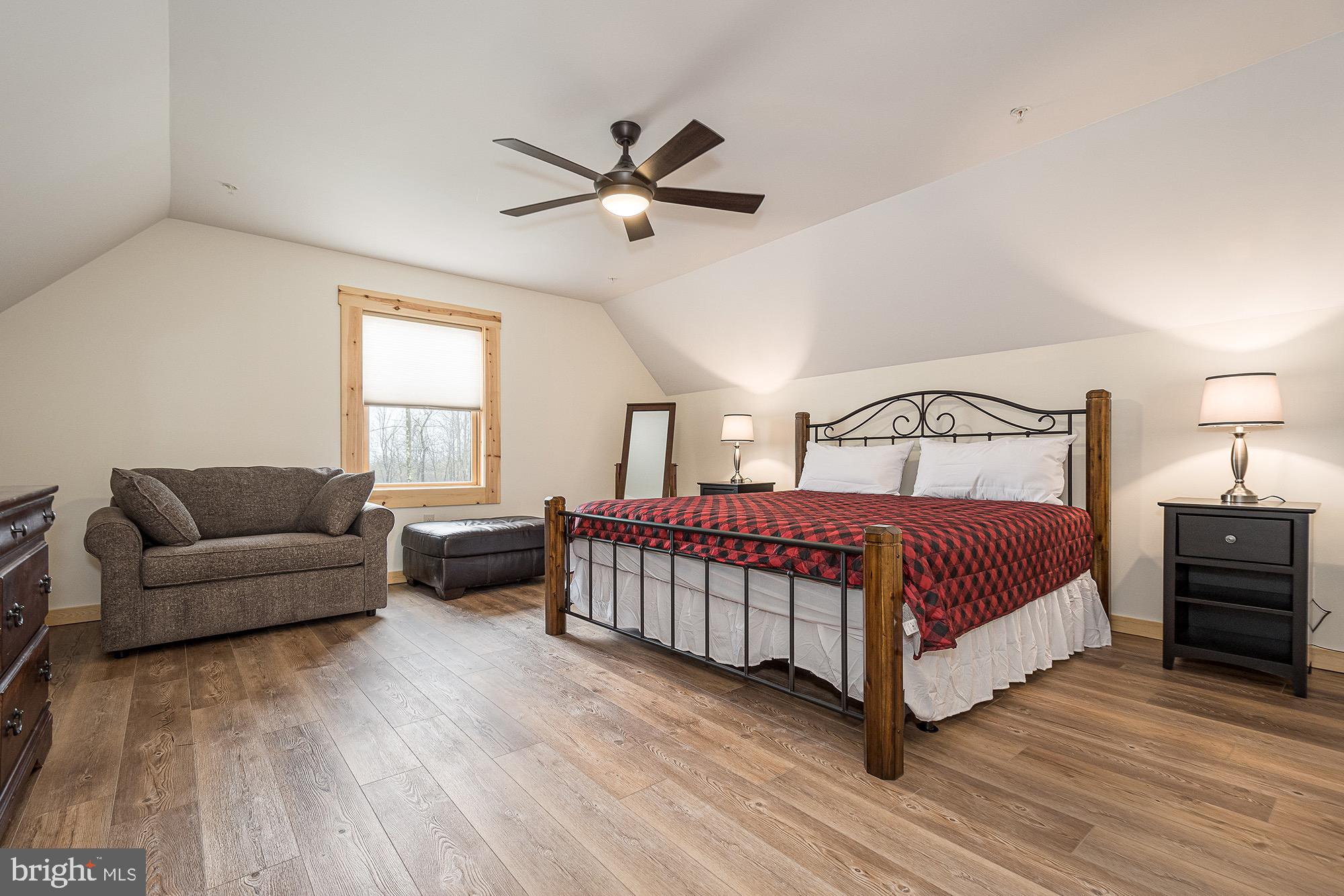 LODESTONE SUB - Residential