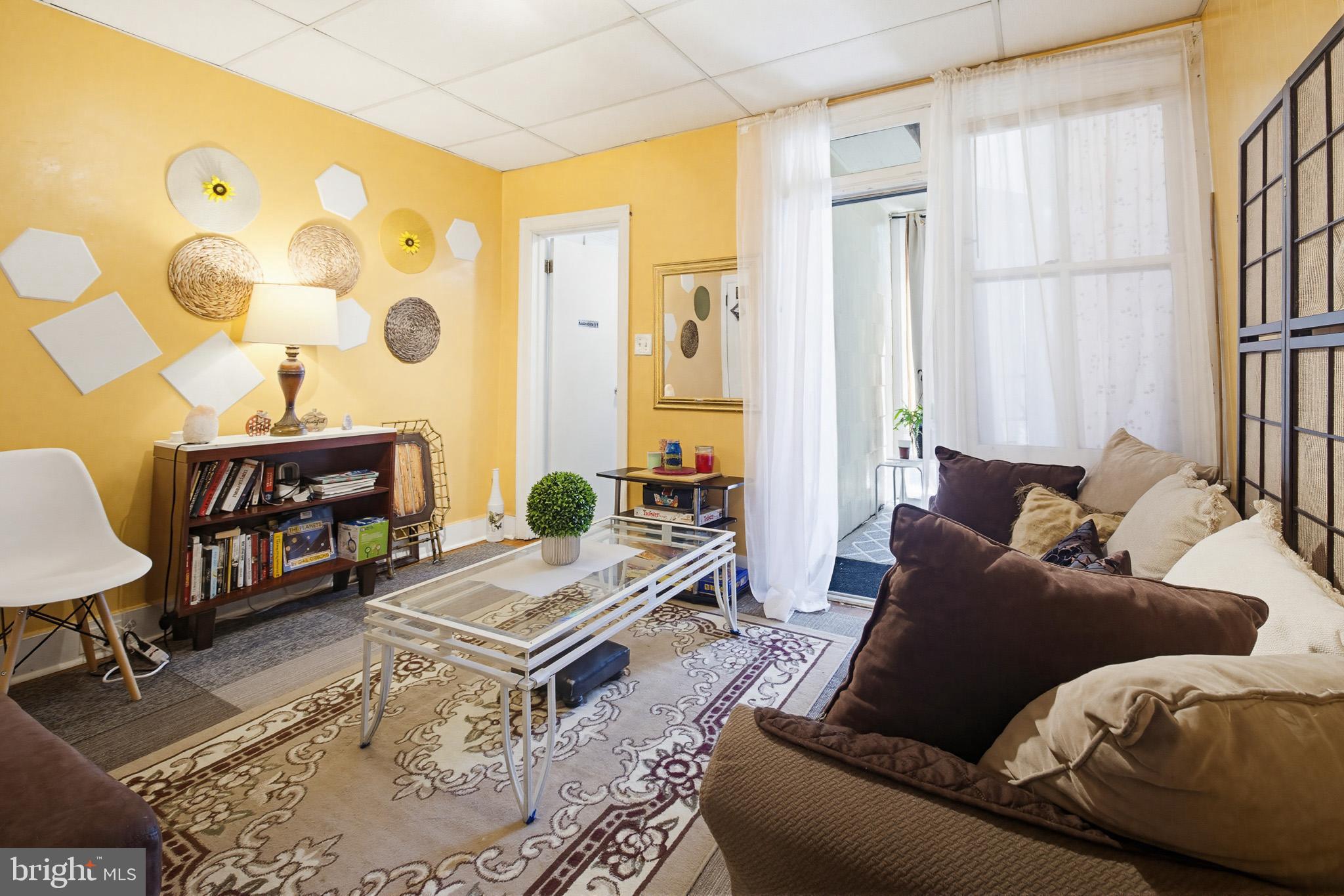 AMITY GARDENS - Residential