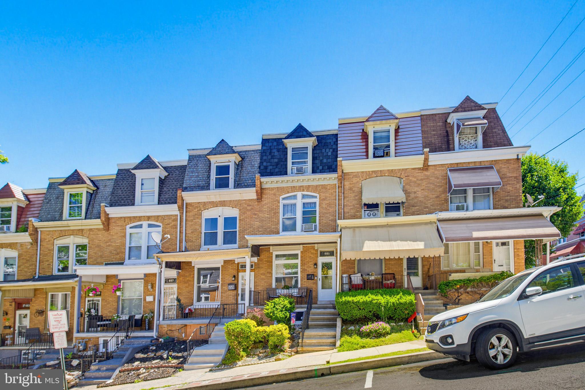 AMITY GARDENS - Residential