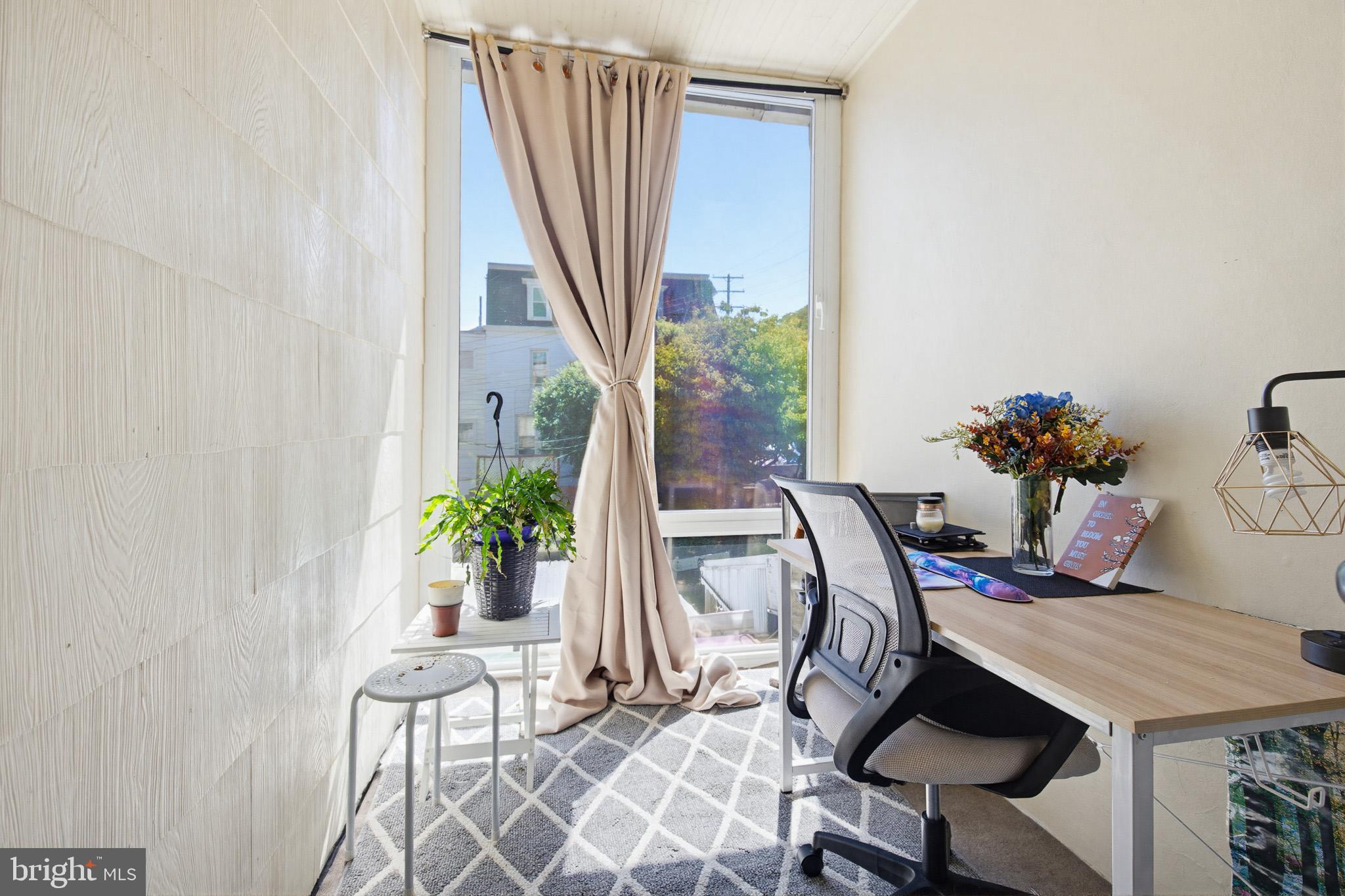 AMITY GARDENS - Residential