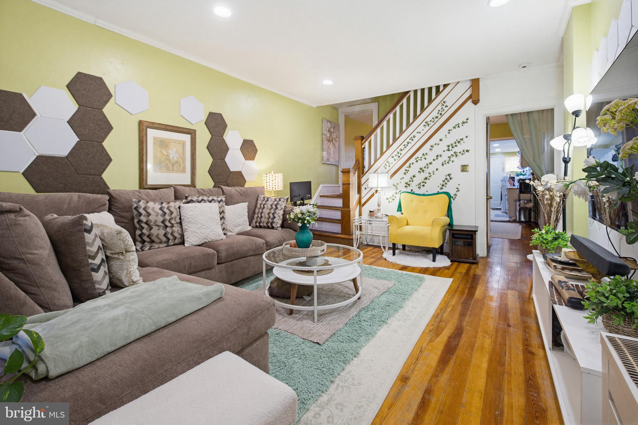 AMITY GARDENS - Residential