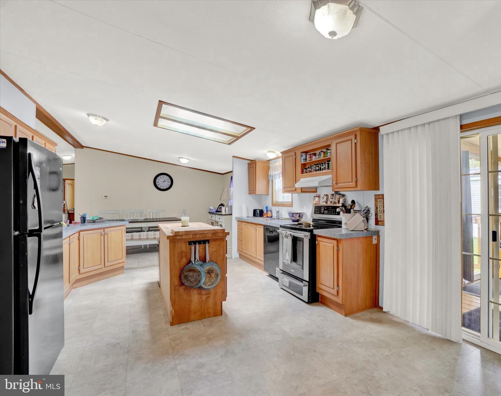 NEWBERRY ESTATES MHP - Residential