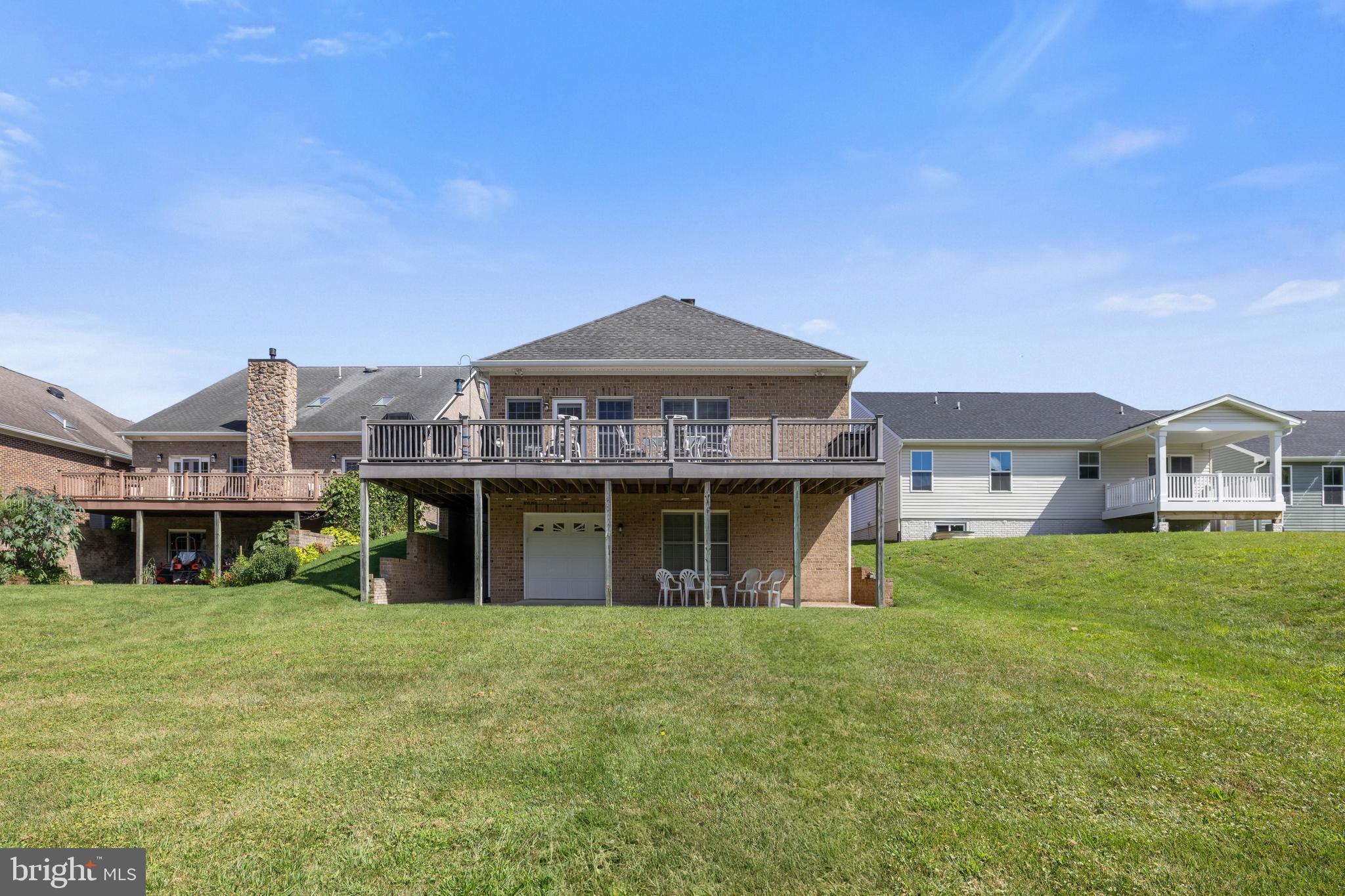 THE VILLAGE AT SMITH CREEK - Residential