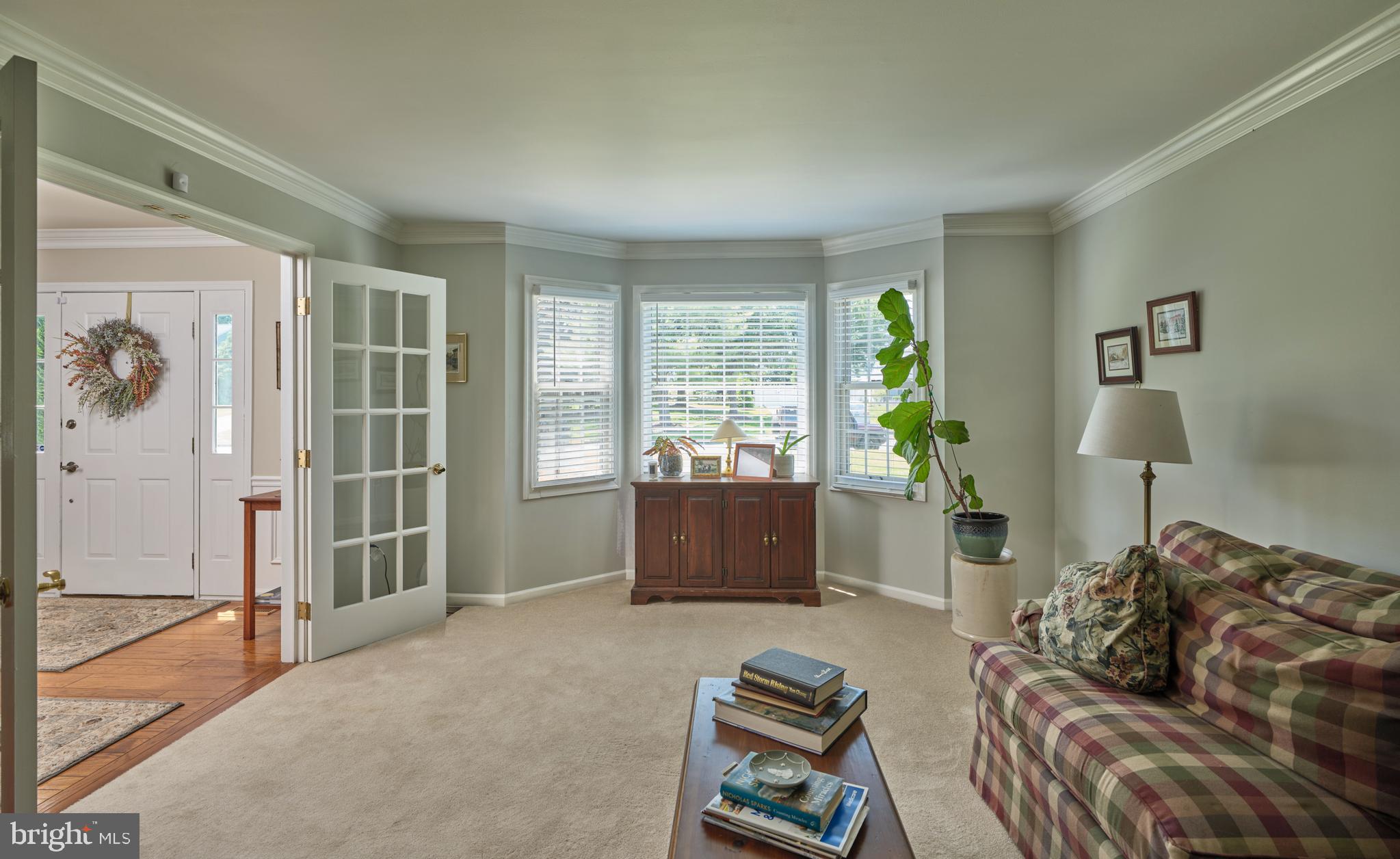 HUNTERS RUN - Residential