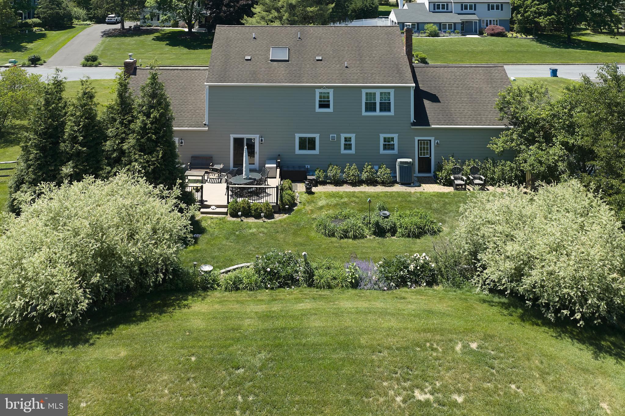HUNTERS RUN - Residential