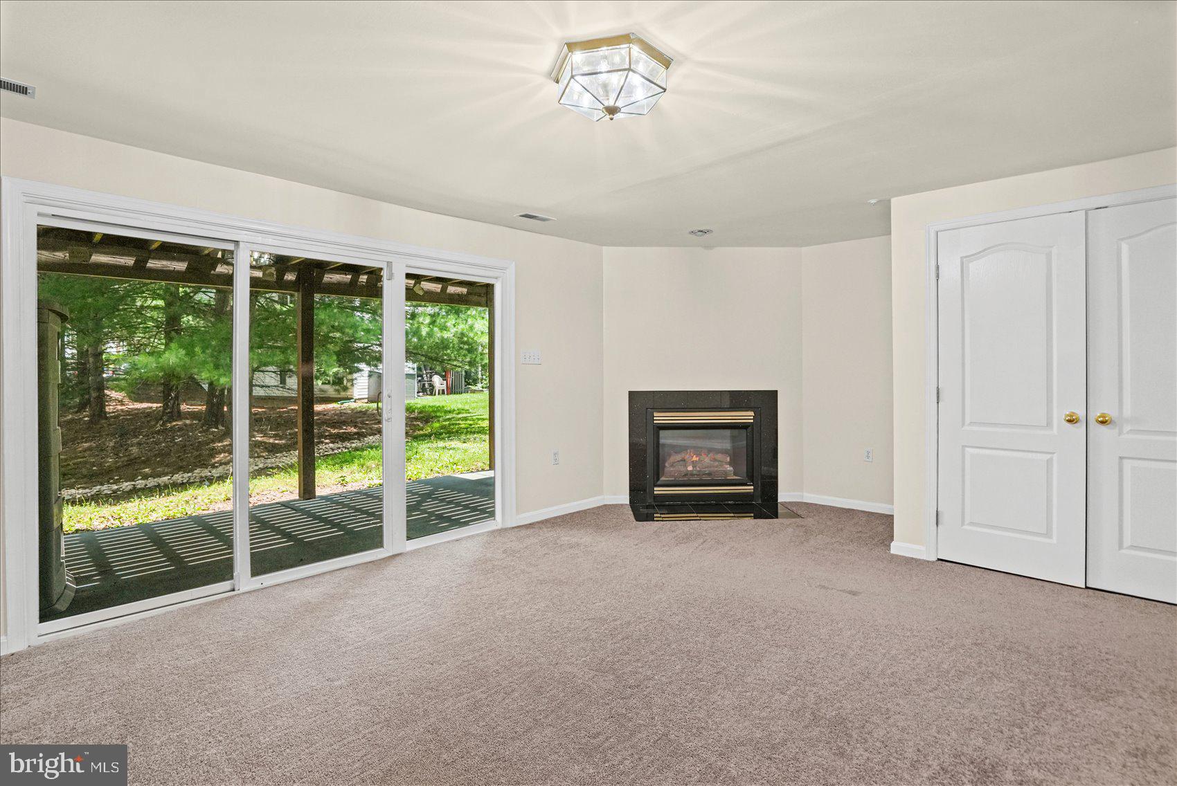 FOXRIDGE - Residential