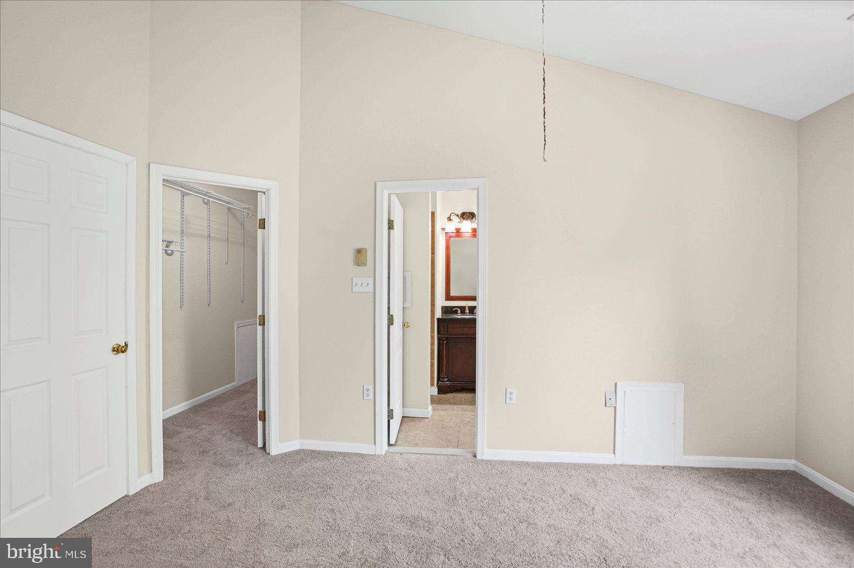 FOXRIDGE - Residential