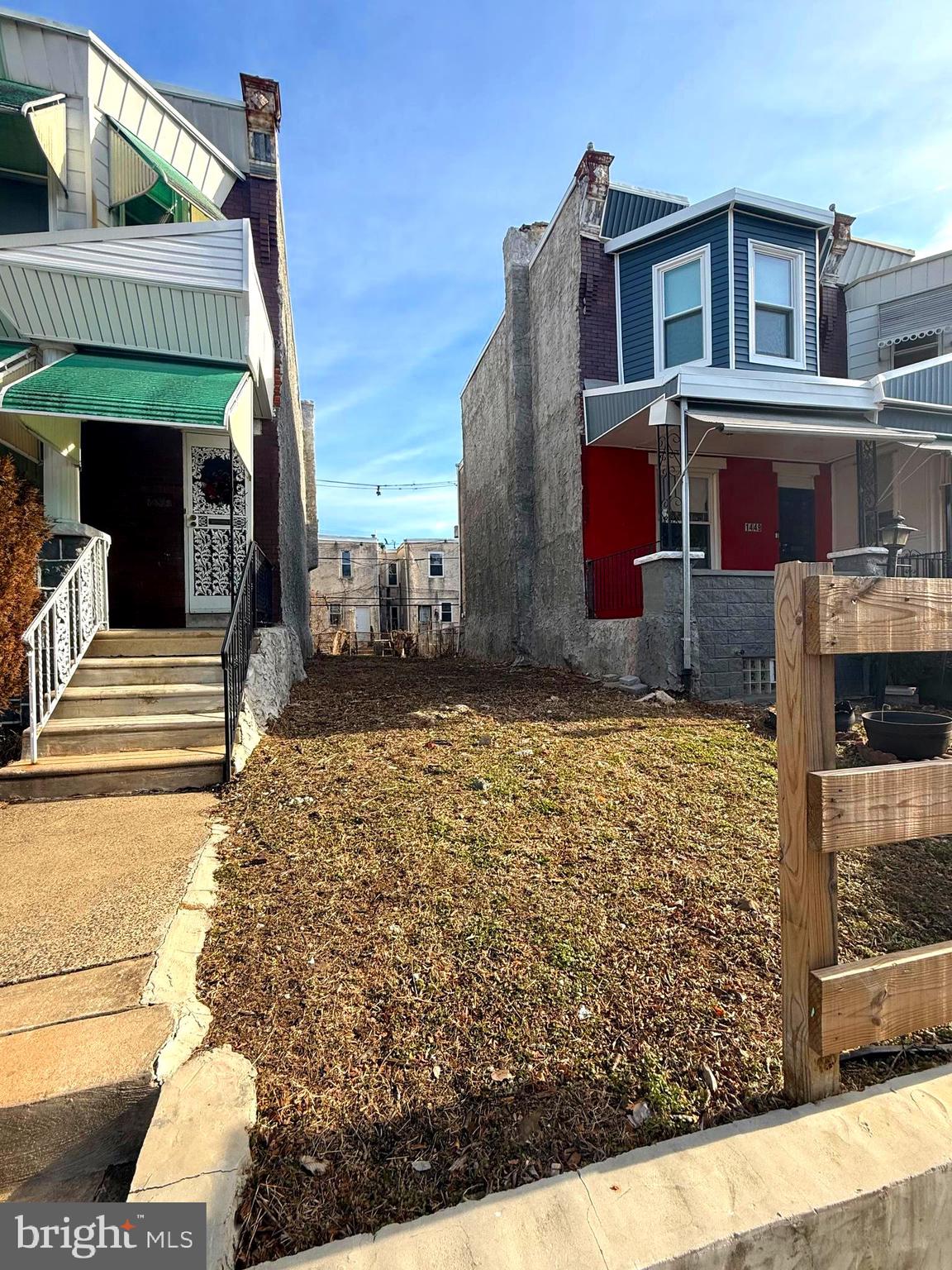 Attention developers and builders, a great value price for this lot. Seller is motivated. Buyer responsible for all due diligence. Contact me with questions.