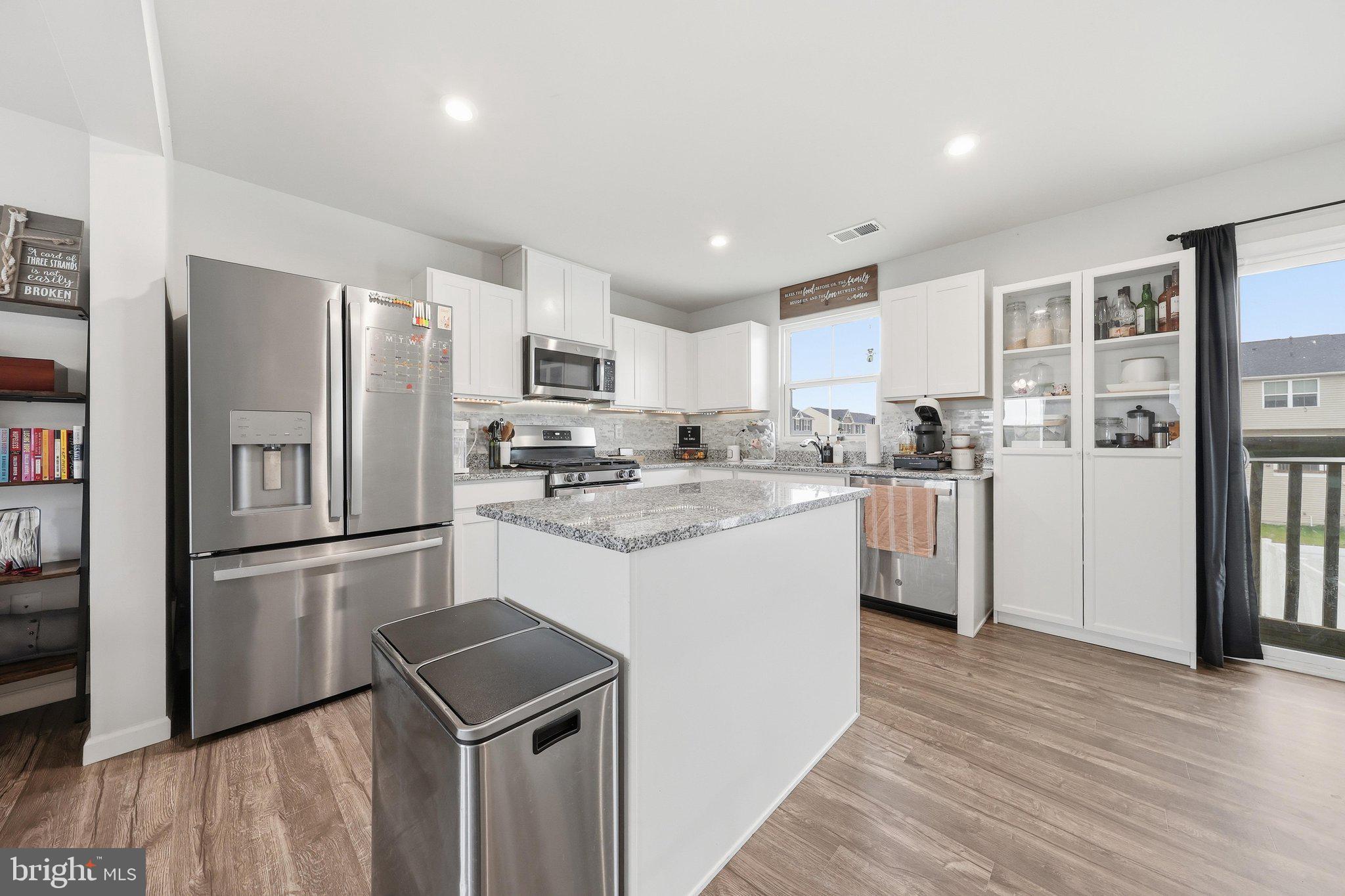 THE LAKES AT MARTINSBURG - Residential
