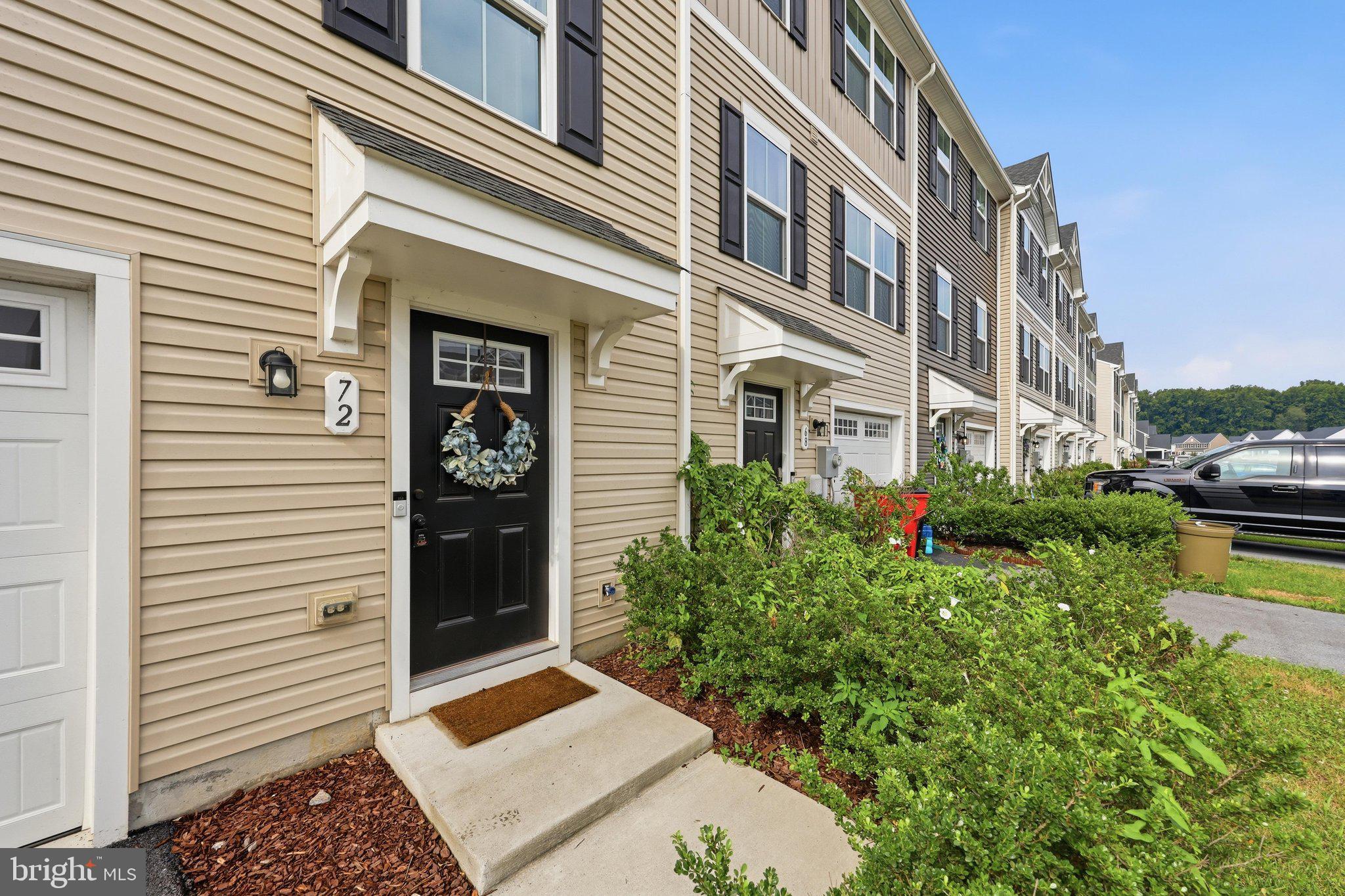 THE LAKES AT MARTINSBURG - Residential