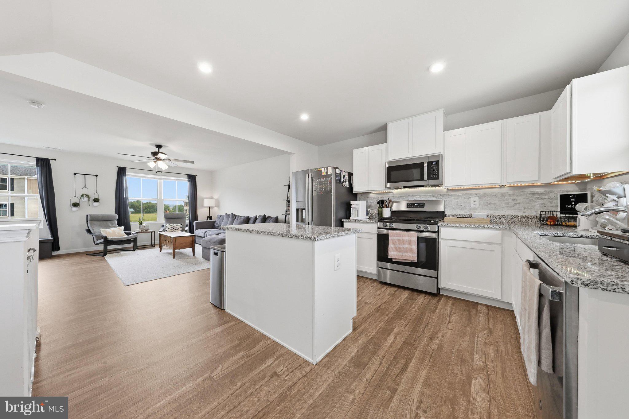 THE LAKES AT MARTINSBURG - Residential