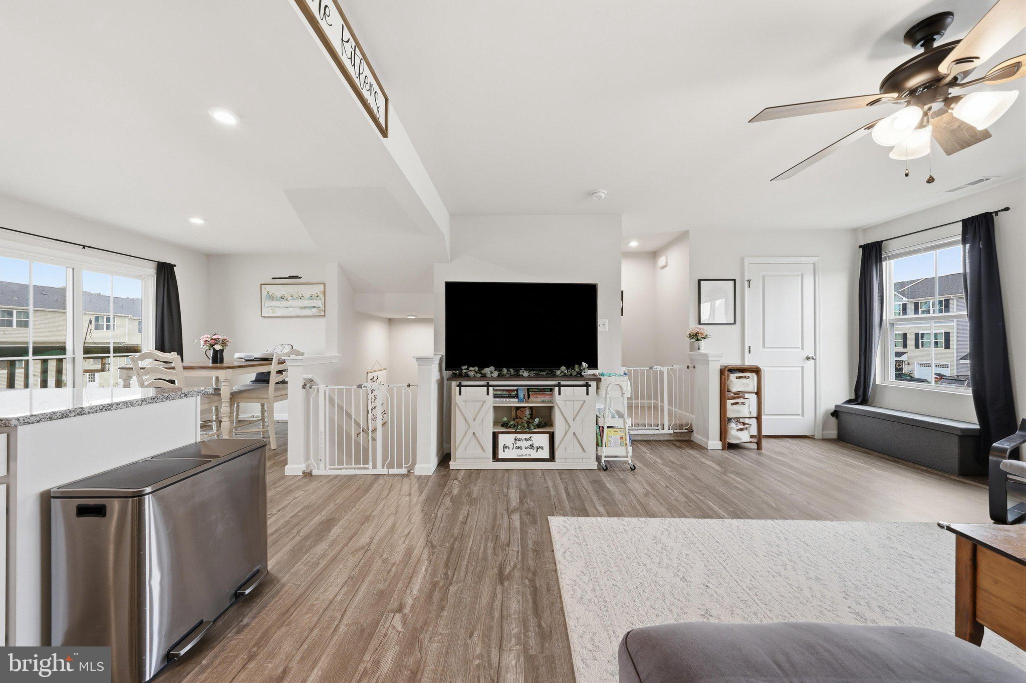 THE LAKES AT MARTINSBURG - Residential
