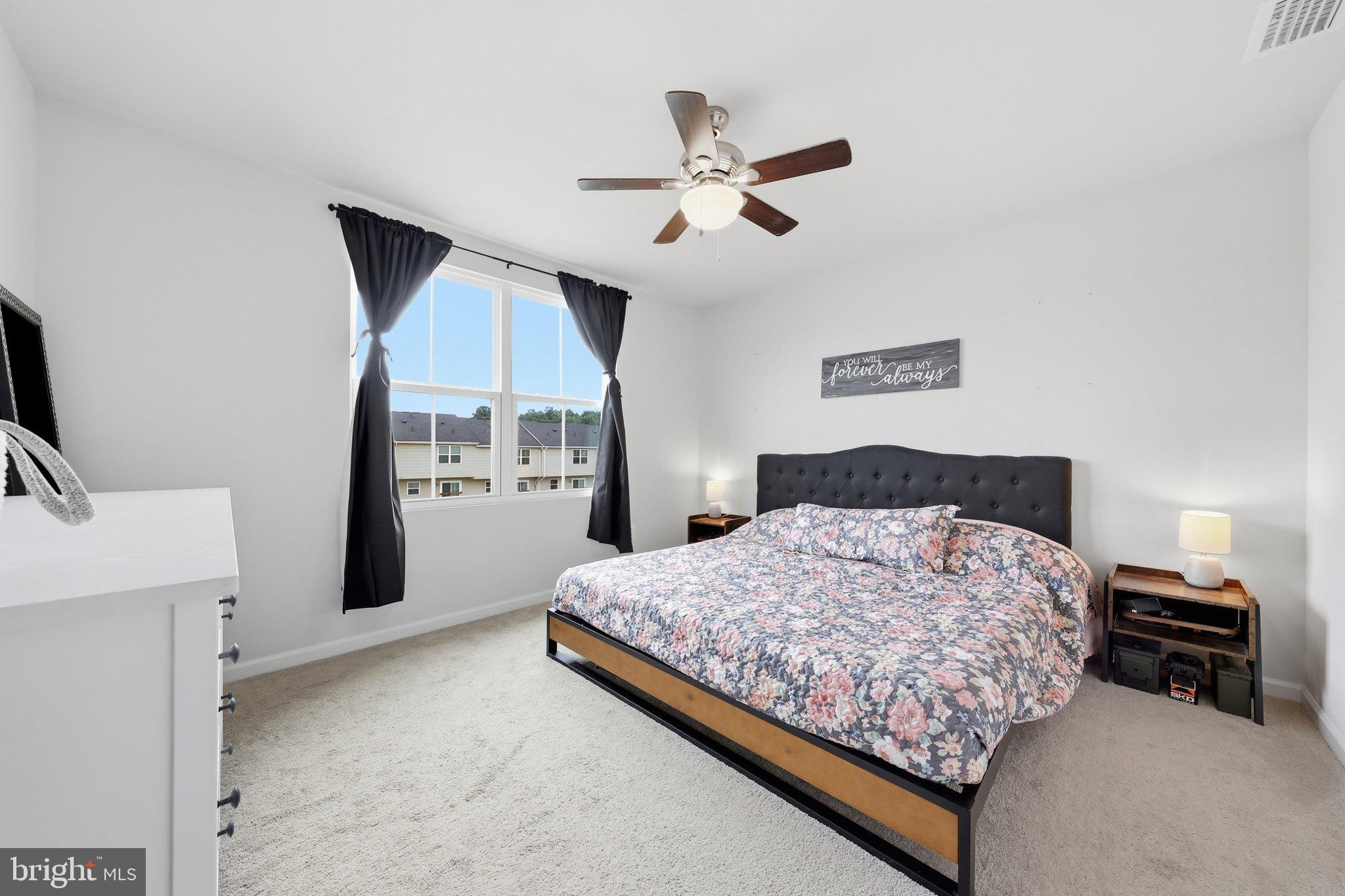 THE LAKES AT MARTINSBURG - Residential