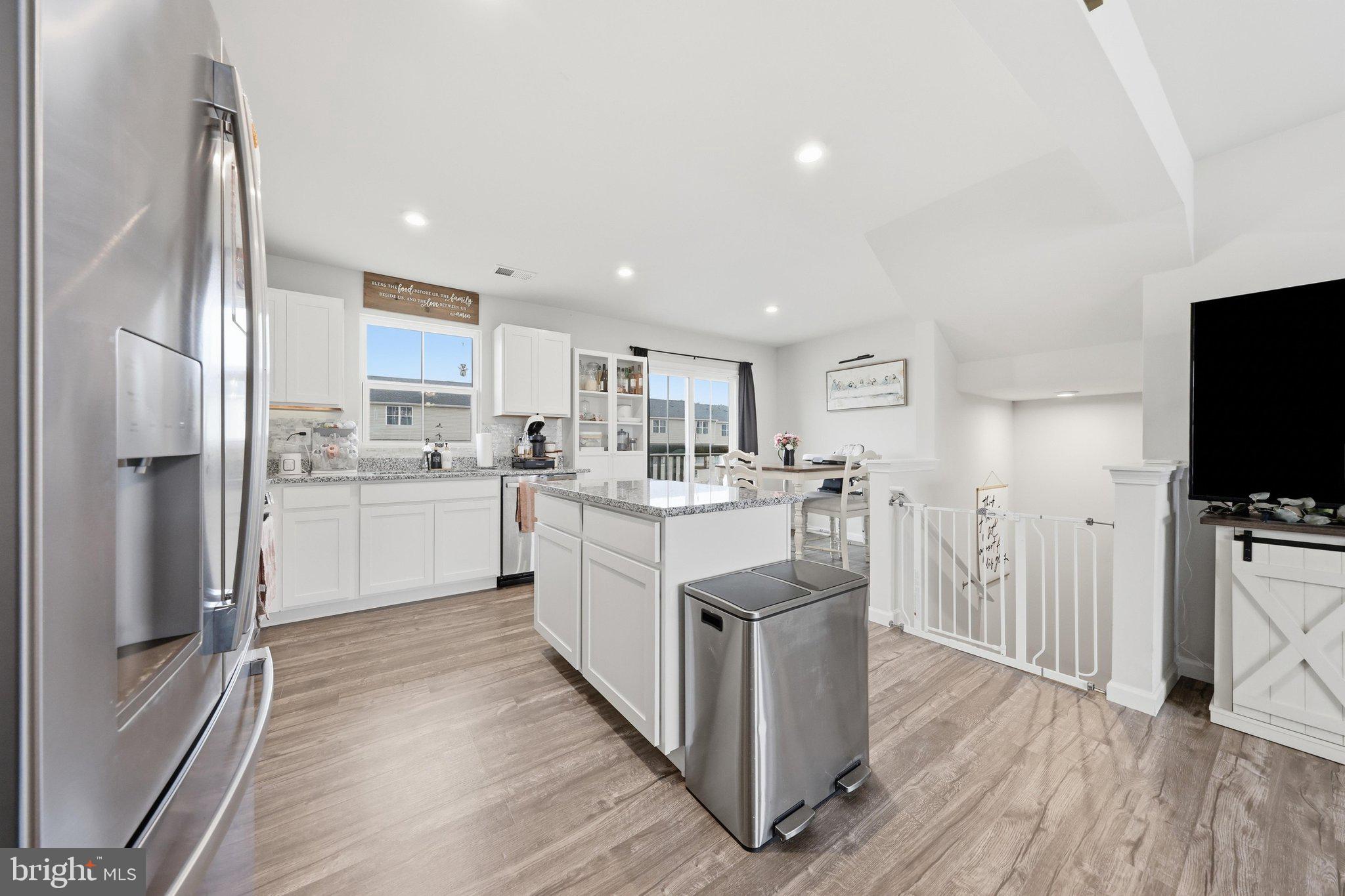 THE LAKES AT MARTINSBURG - Residential