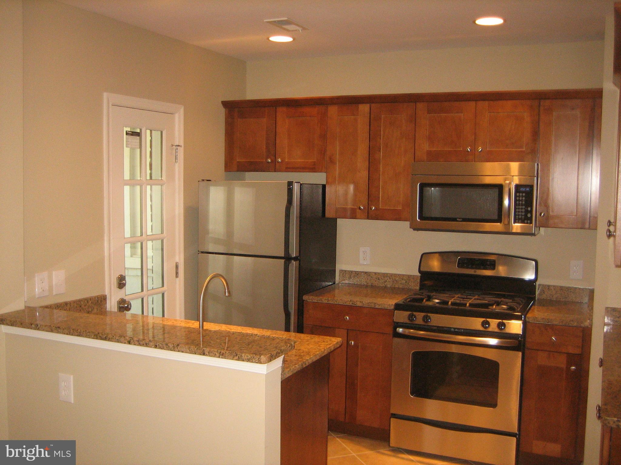 OLD TOWN - Residential Lease