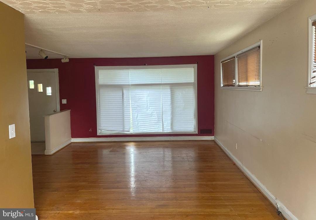 GROVE PARK - Residential