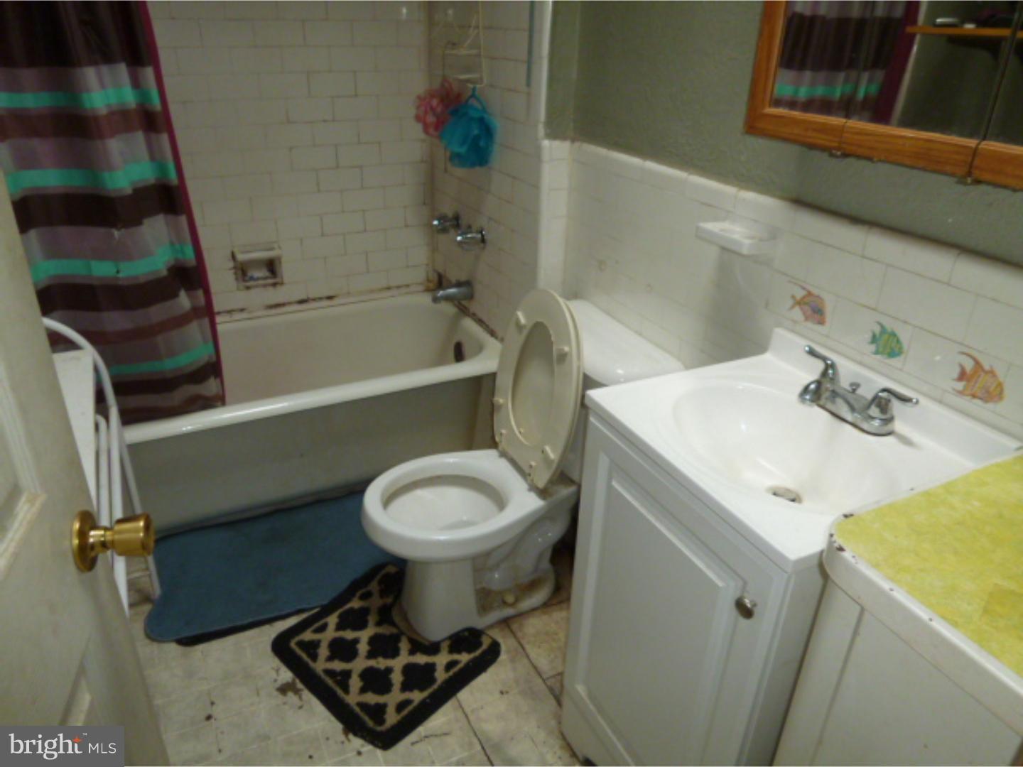 PHILADELPHIA (NORTHEAST) - Residential