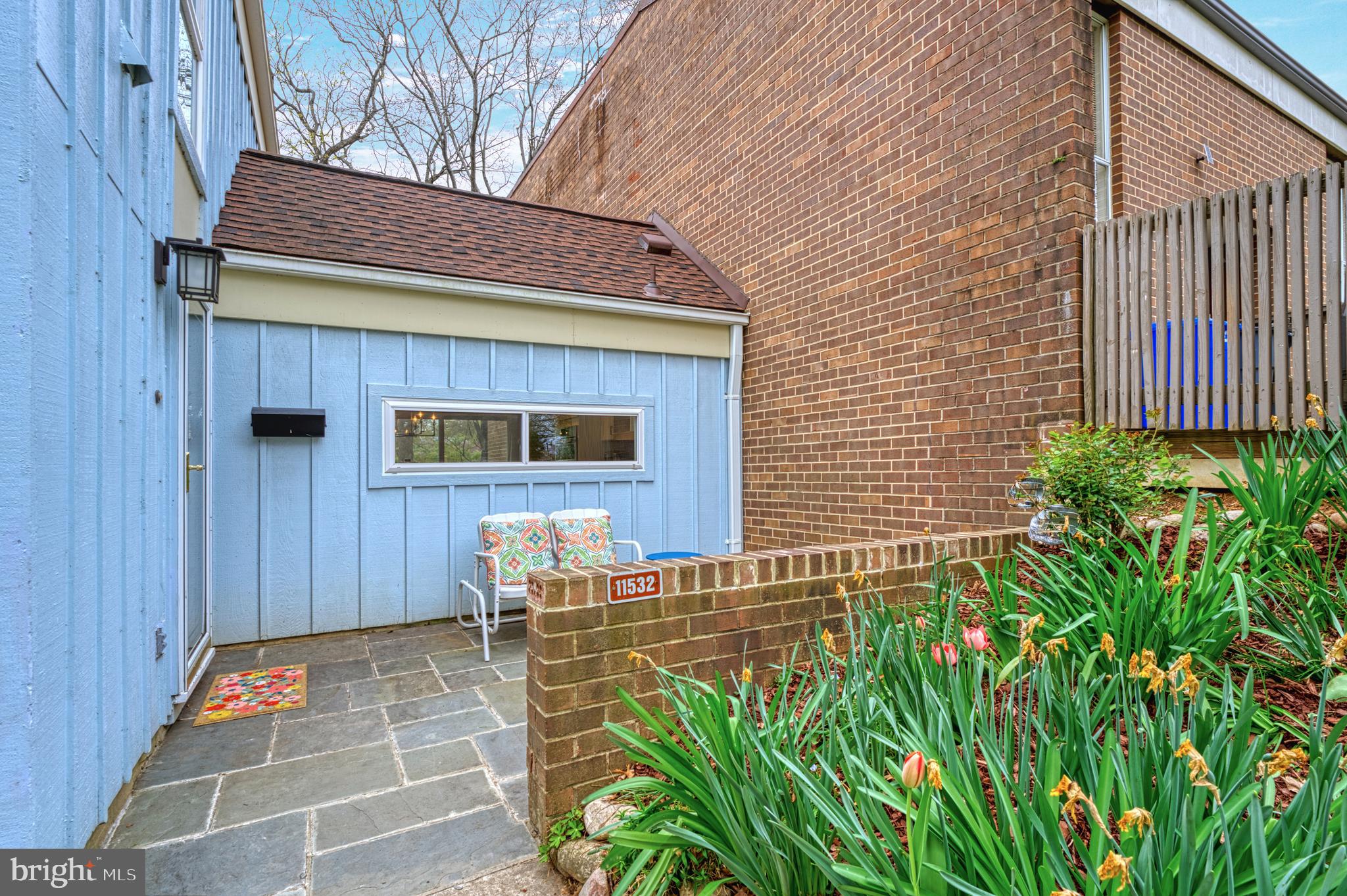 RESTON - Residential