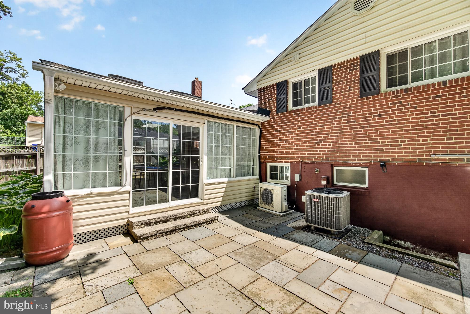 CARROLL KNOLLS - Residential