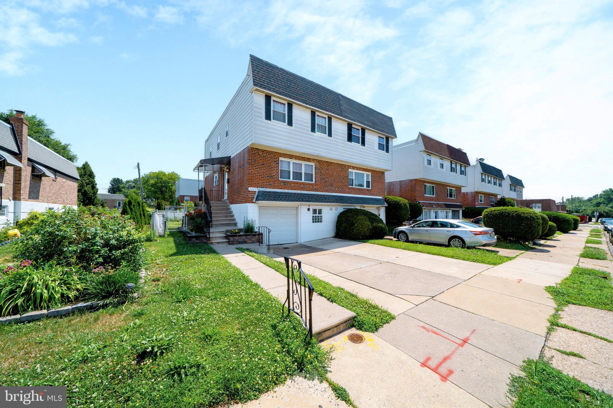 BUSTLETON - Residential