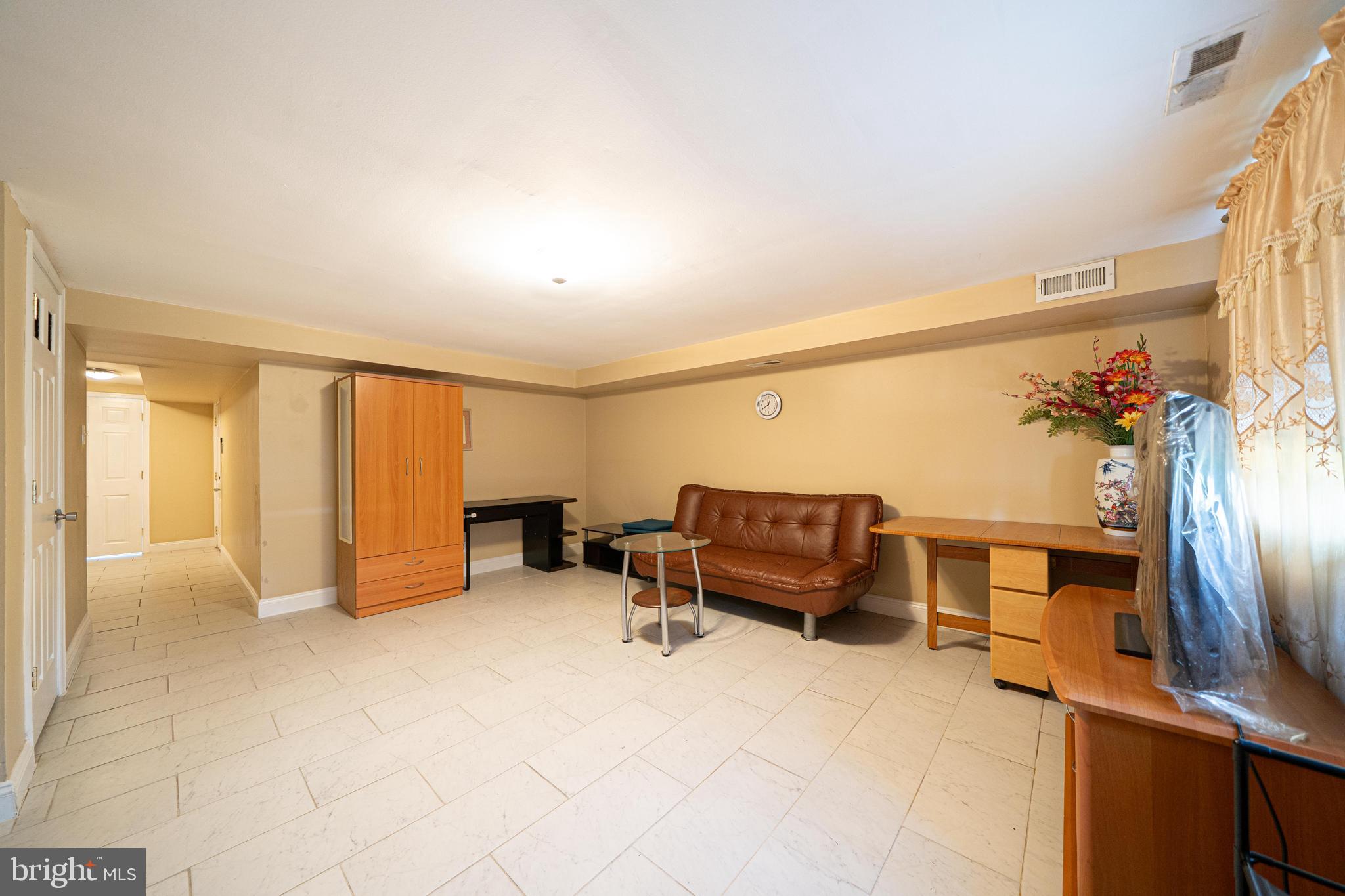BUSTLETON - Residential