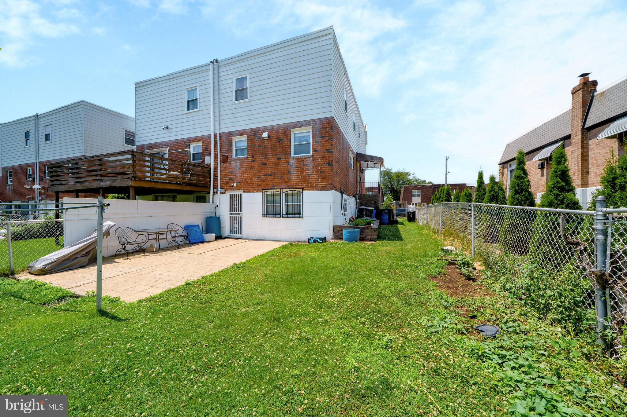 BUSTLETON - Residential