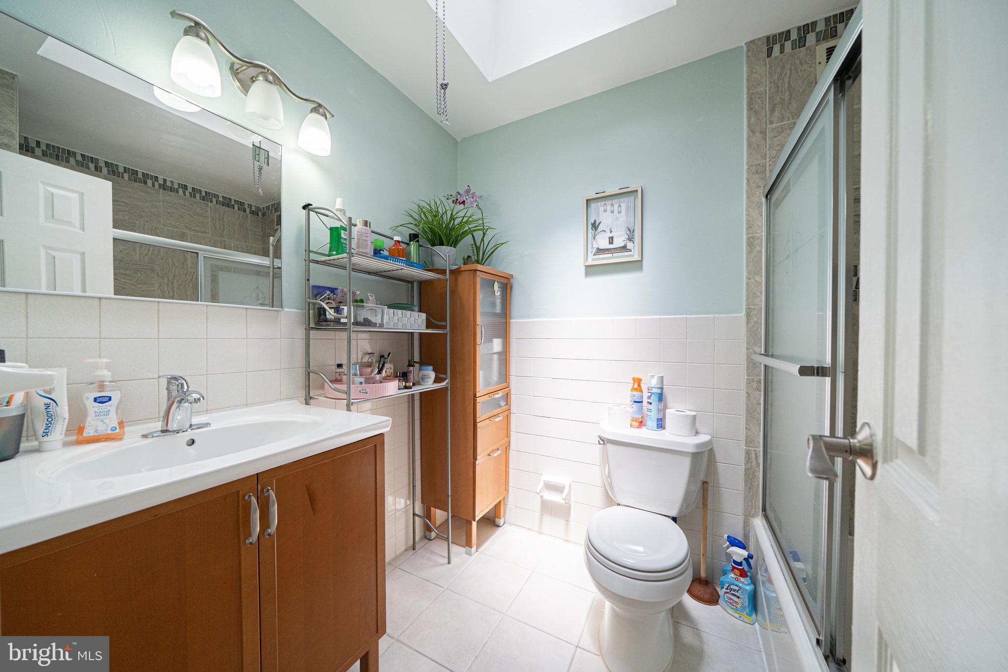 BUSTLETON - Residential